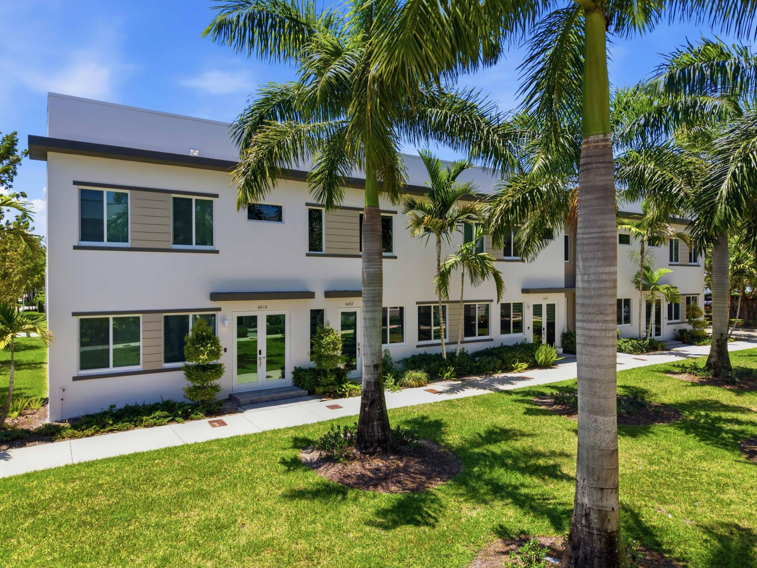 6642 NW 103rd Parkway 6642