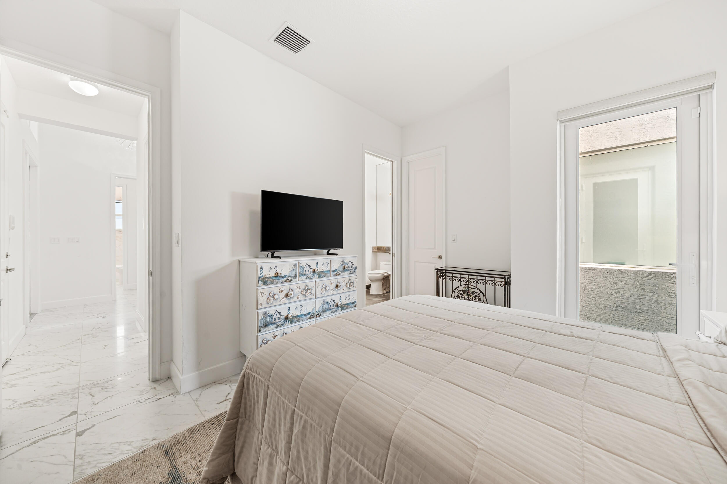 12879 Parrot Pond Road