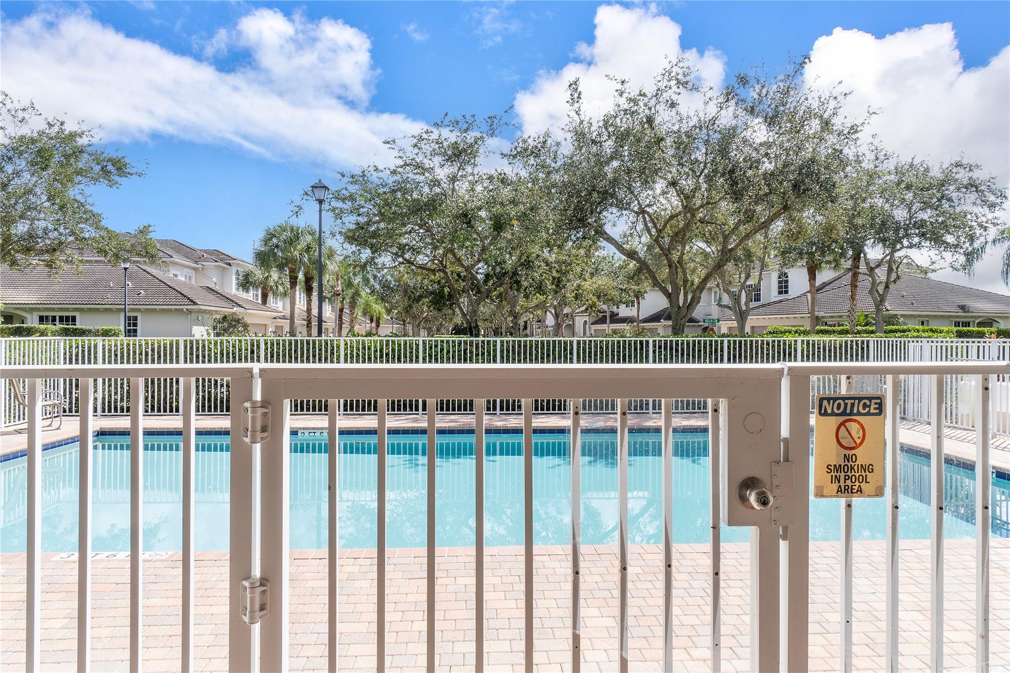 6365 Bella Cir 702