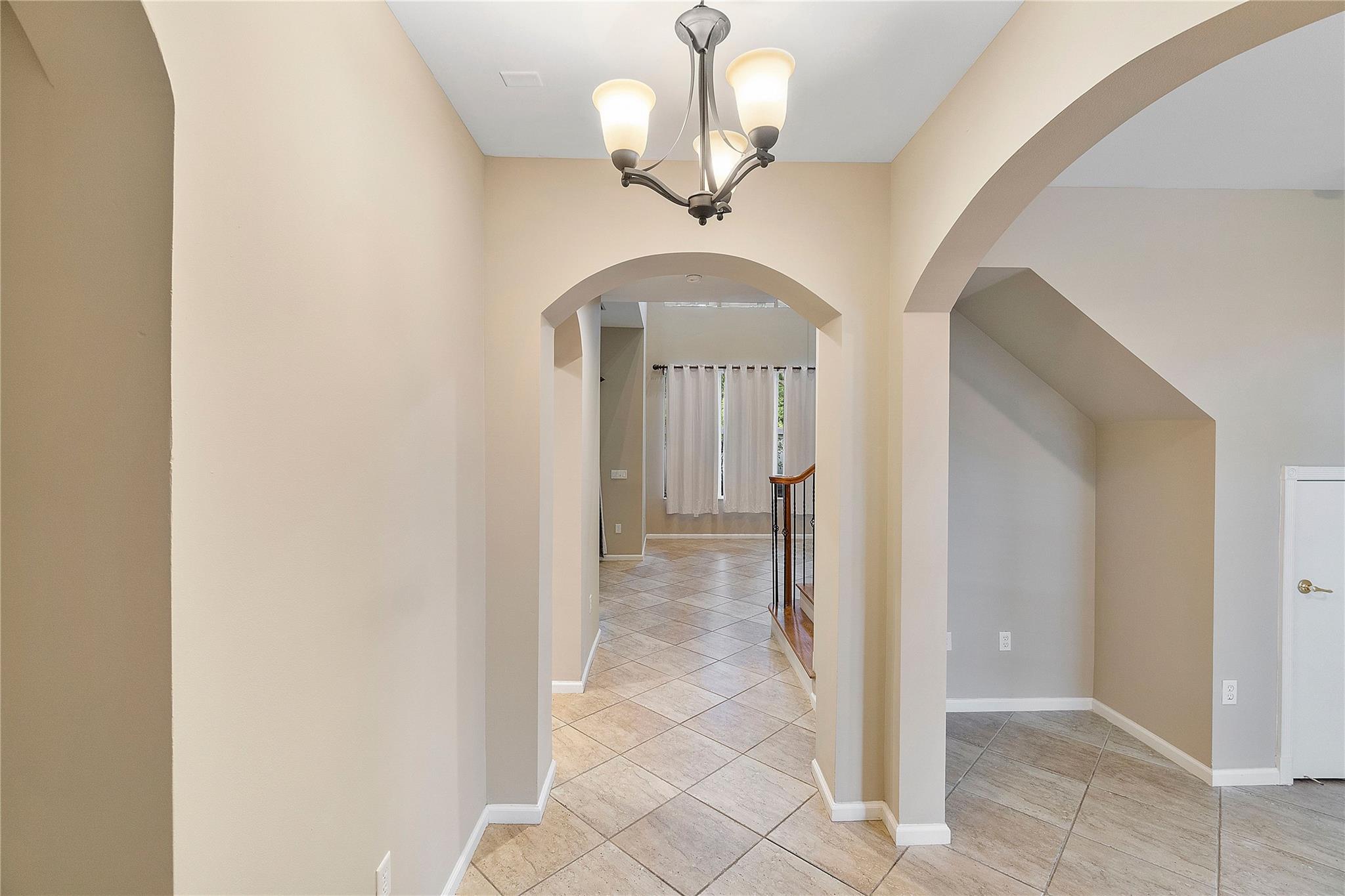 6365 Bella Cir 702
