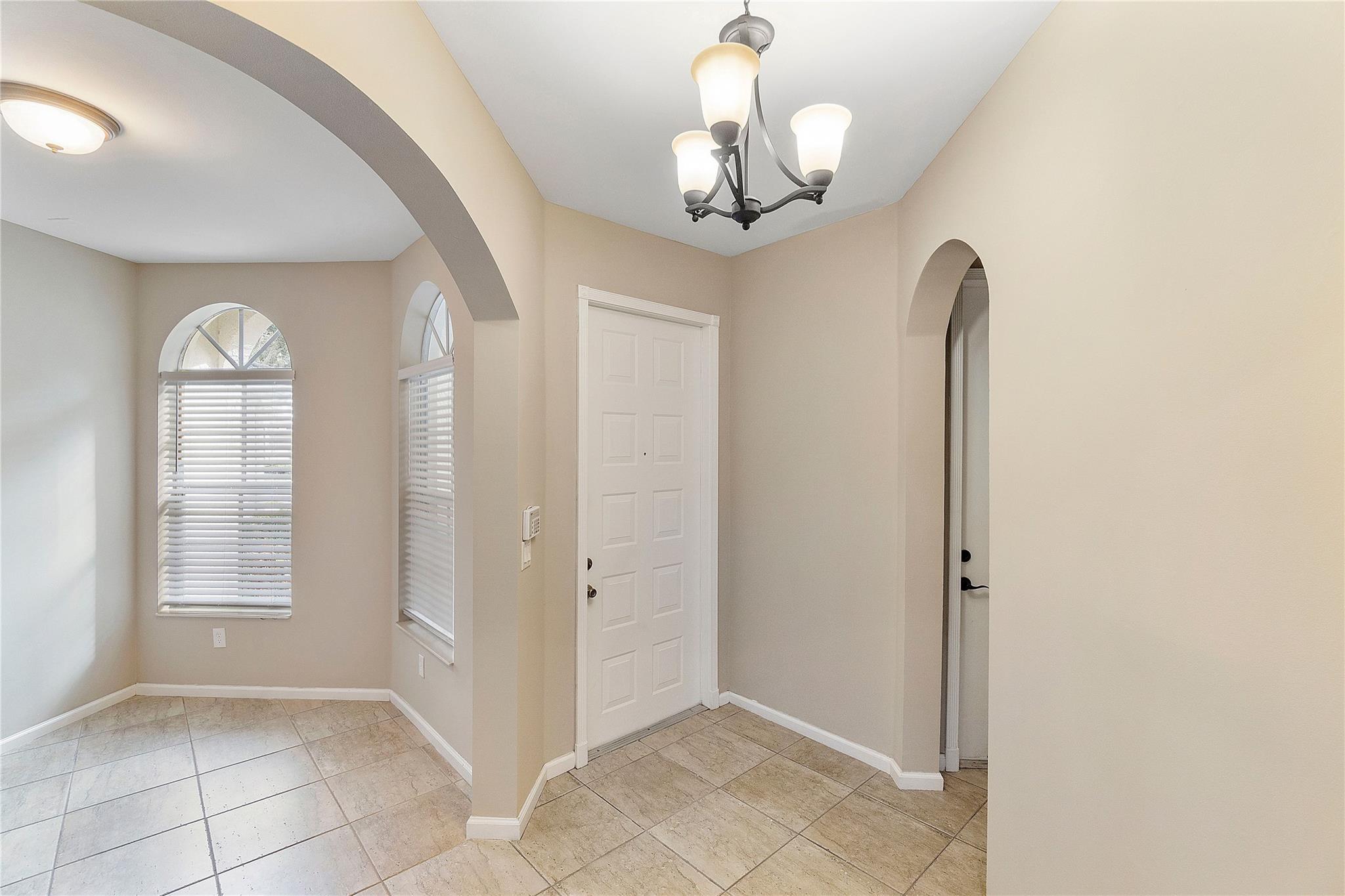 6365 Bella Cir 702