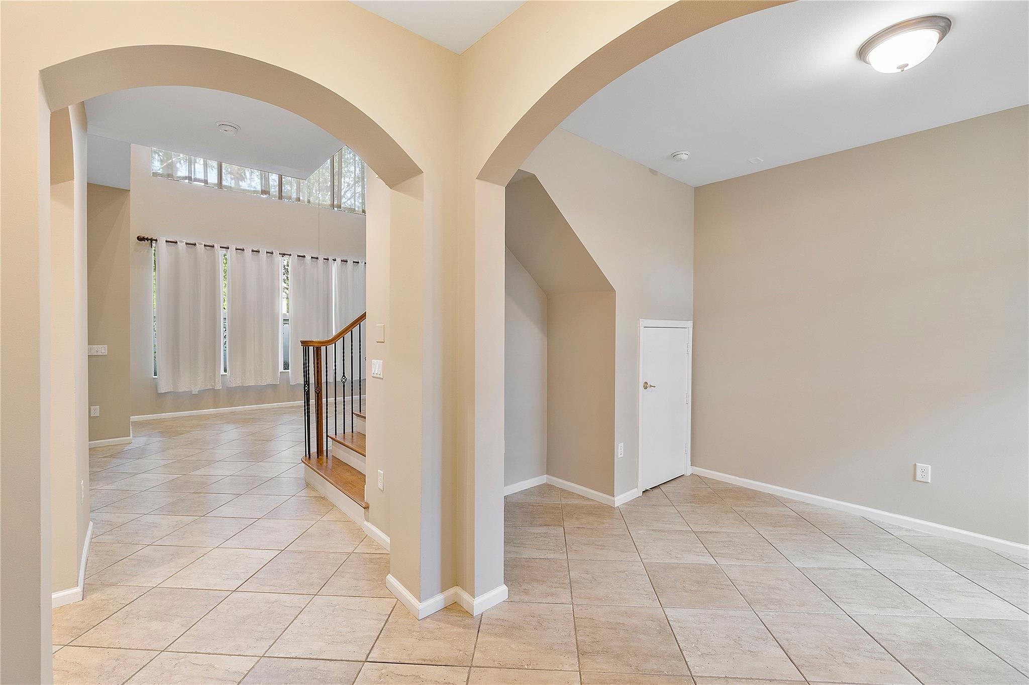6365 Bella Cir 702