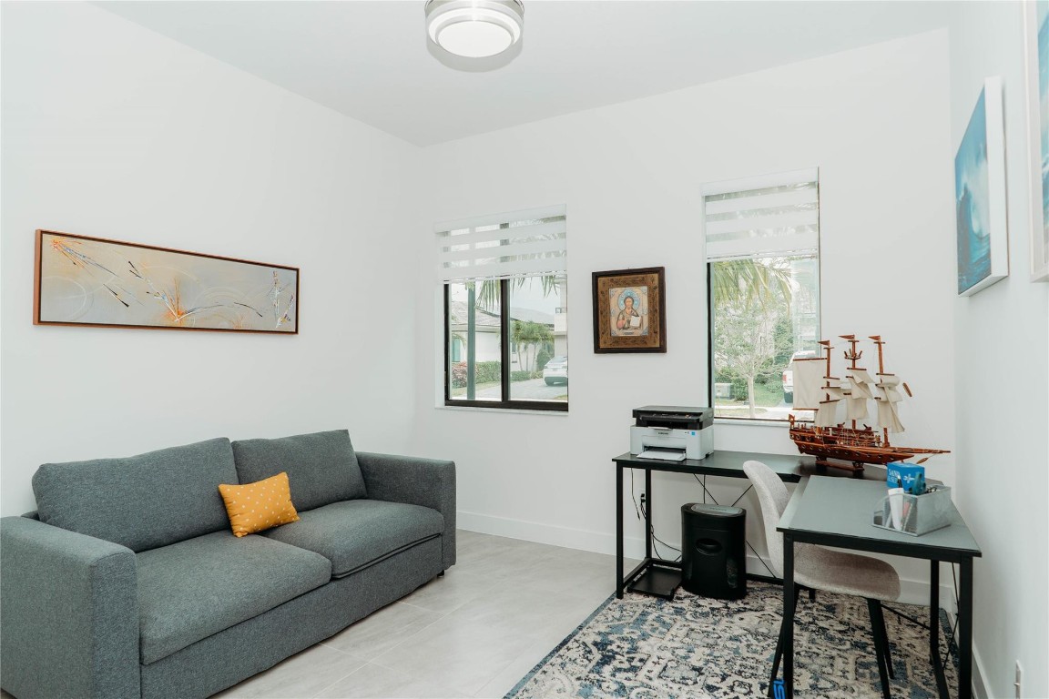 10710 Aqua Ct