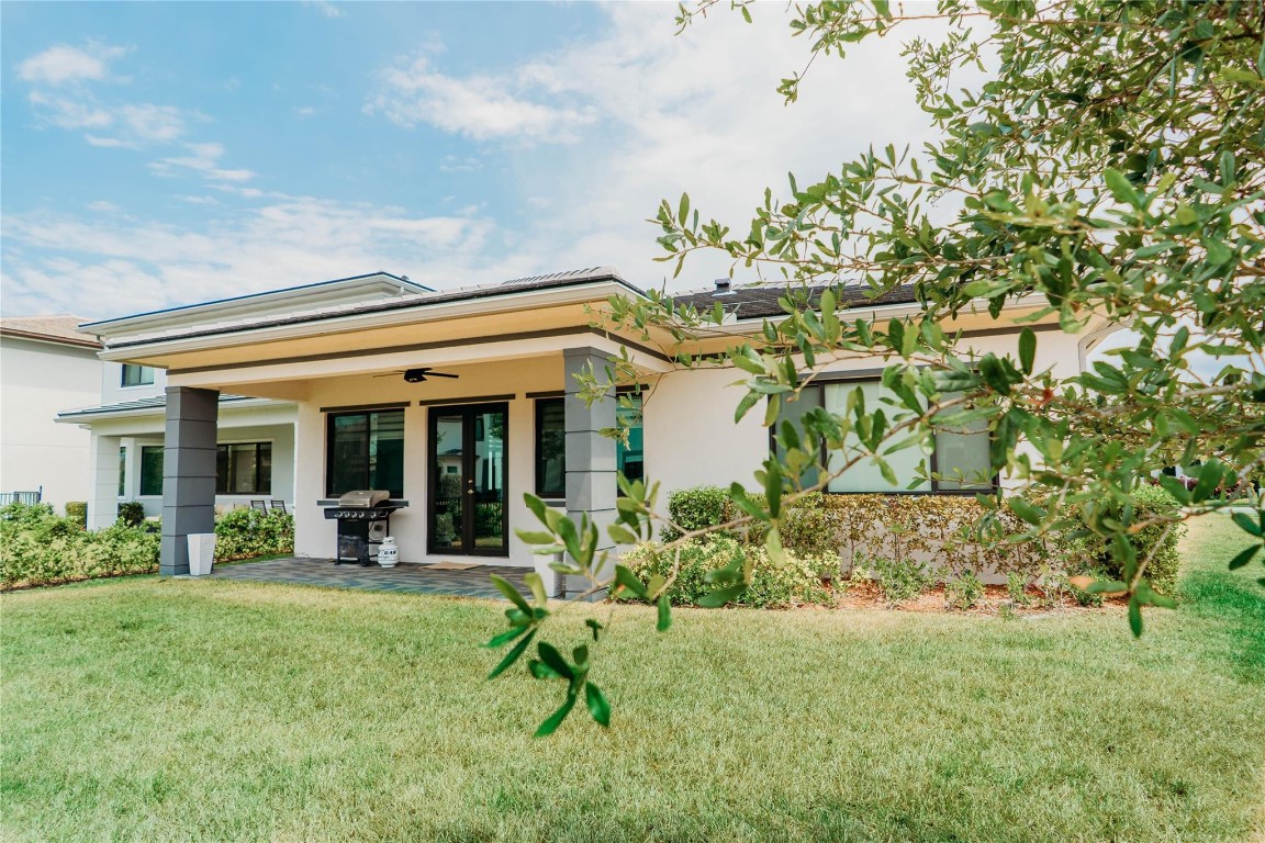 10710 Aqua Ct