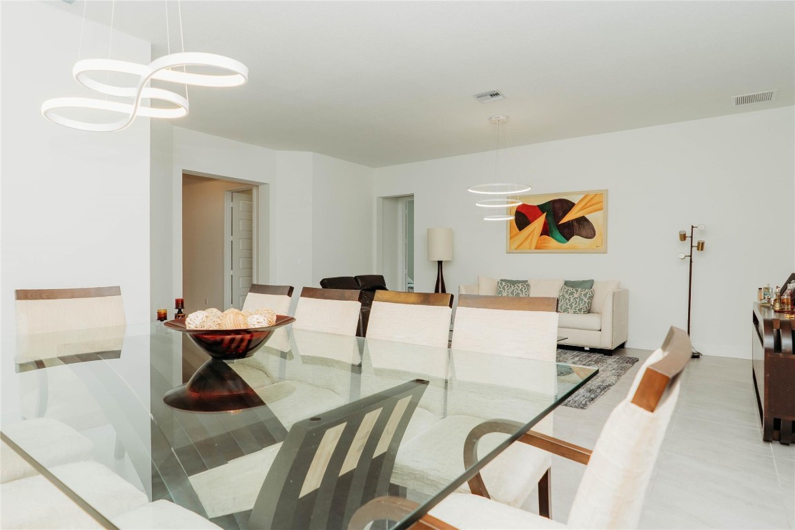 10710 Aqua Ct