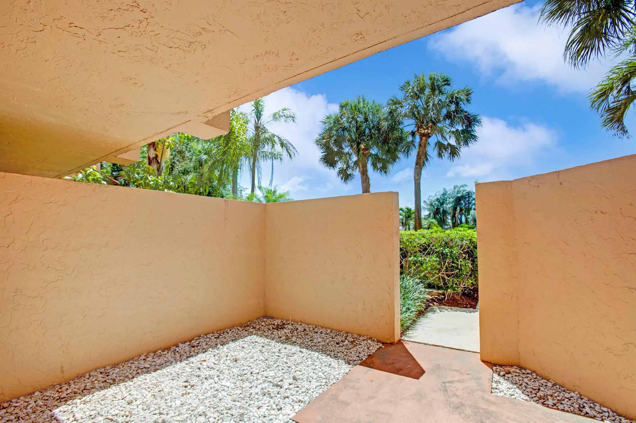 955 Dotterel Road 2104