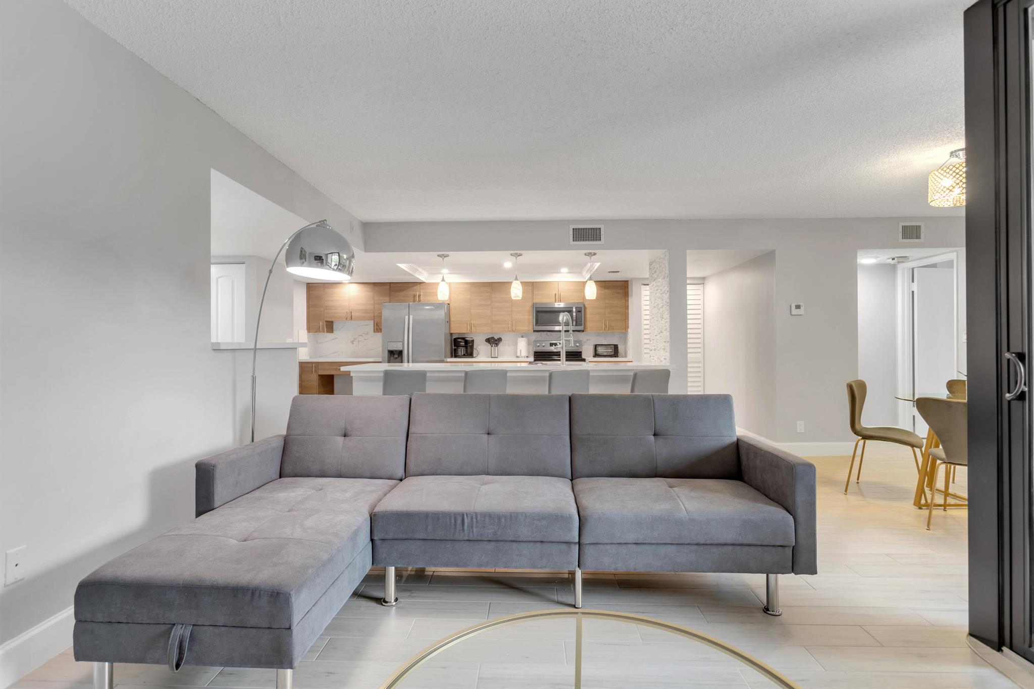 955 Dotterel Road 2408