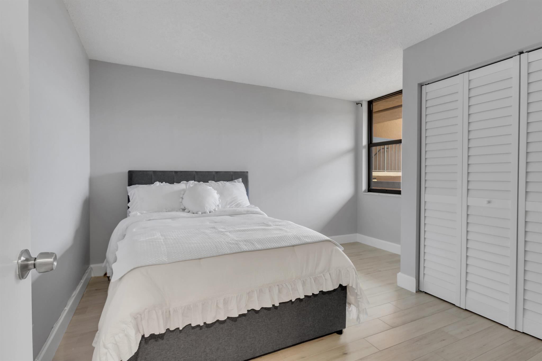 955 Dotterel Road 2408