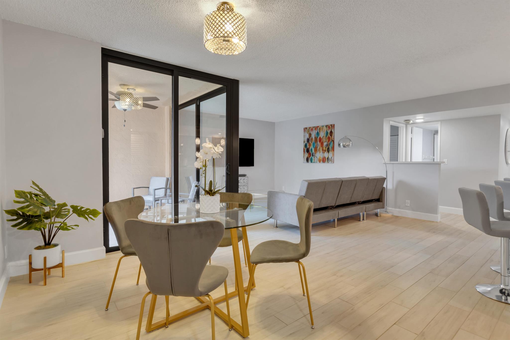 955 Dotterel Road 2408