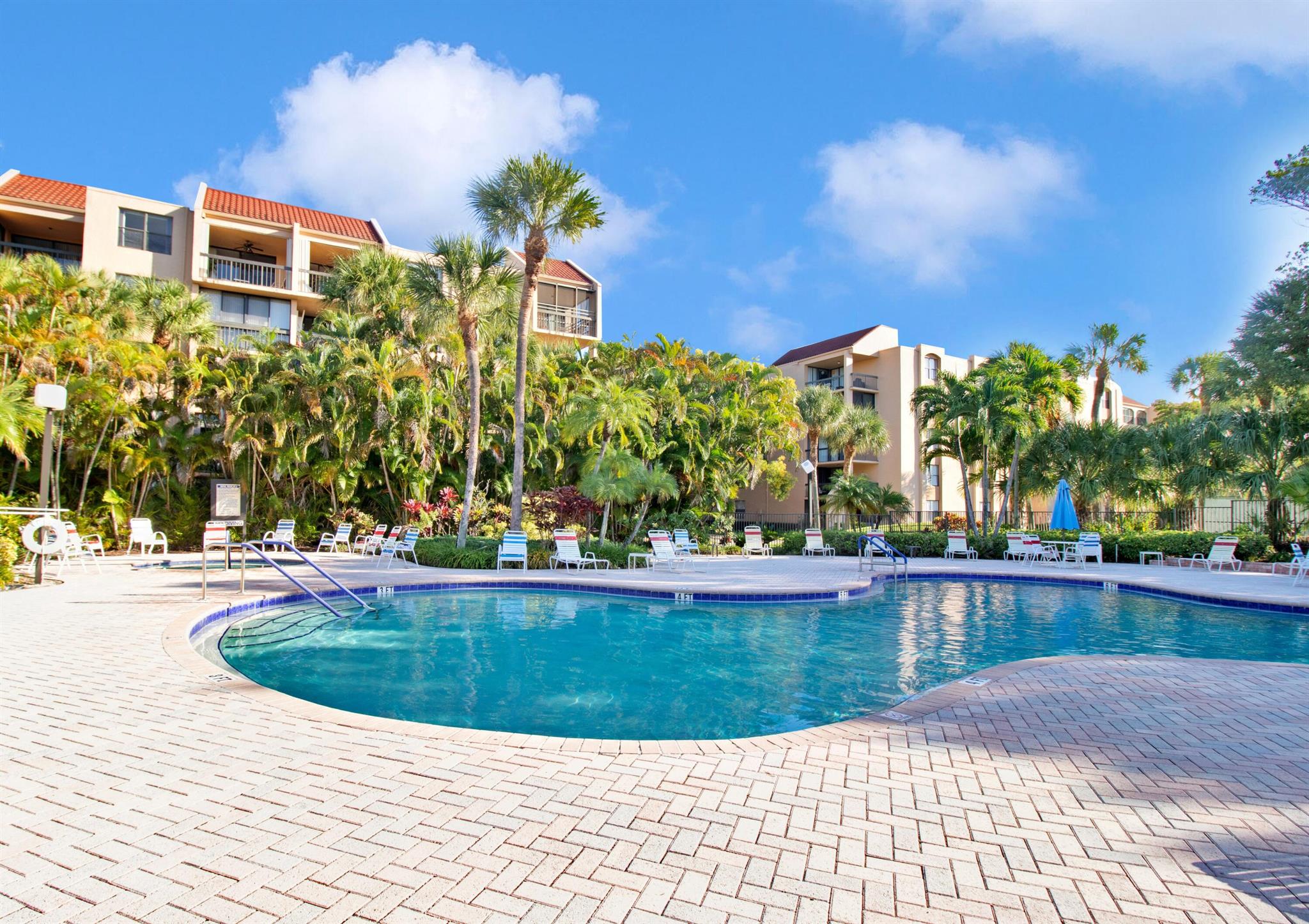 955 Dotterel Road 2408