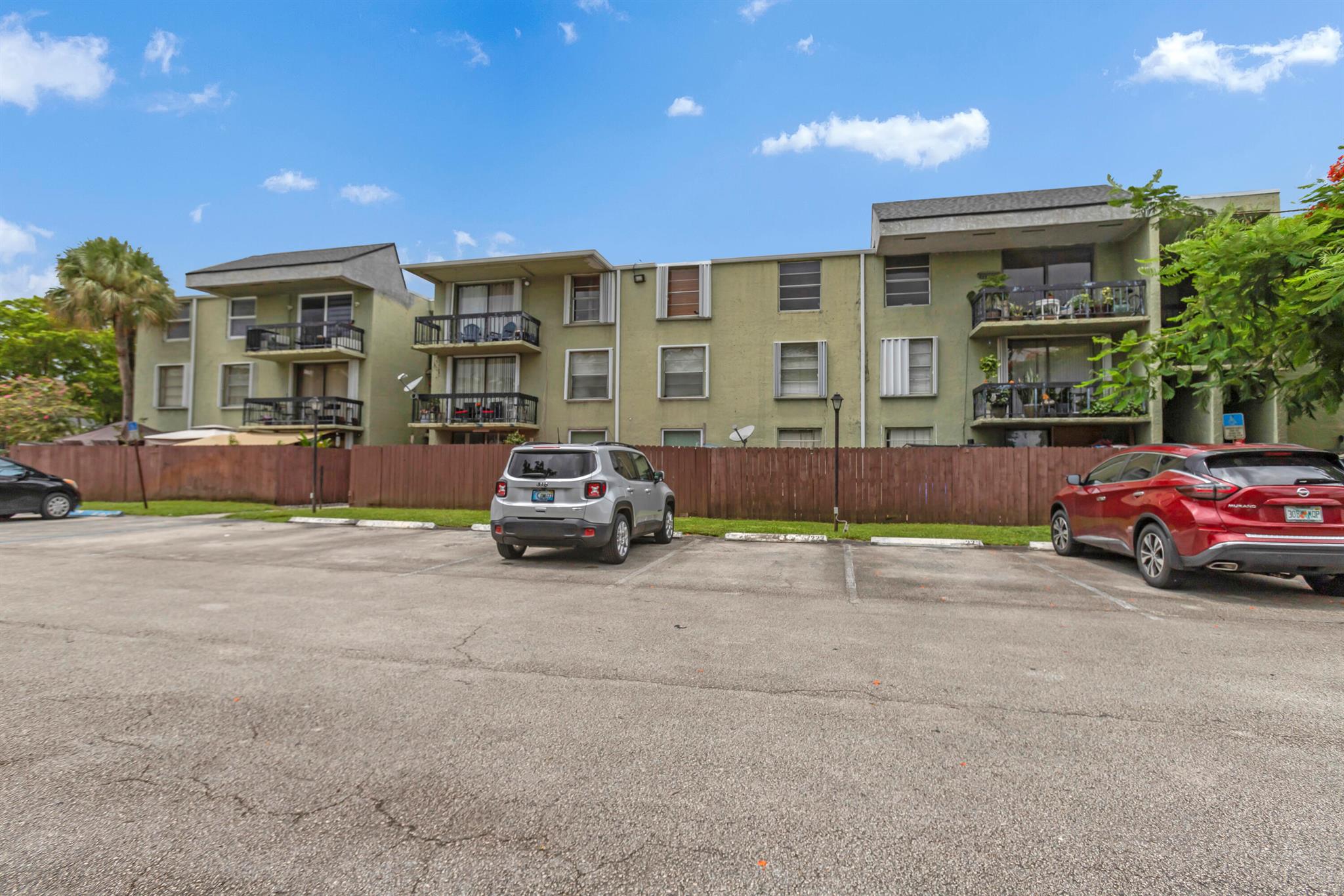 8307 SW 142nd Avenue E211