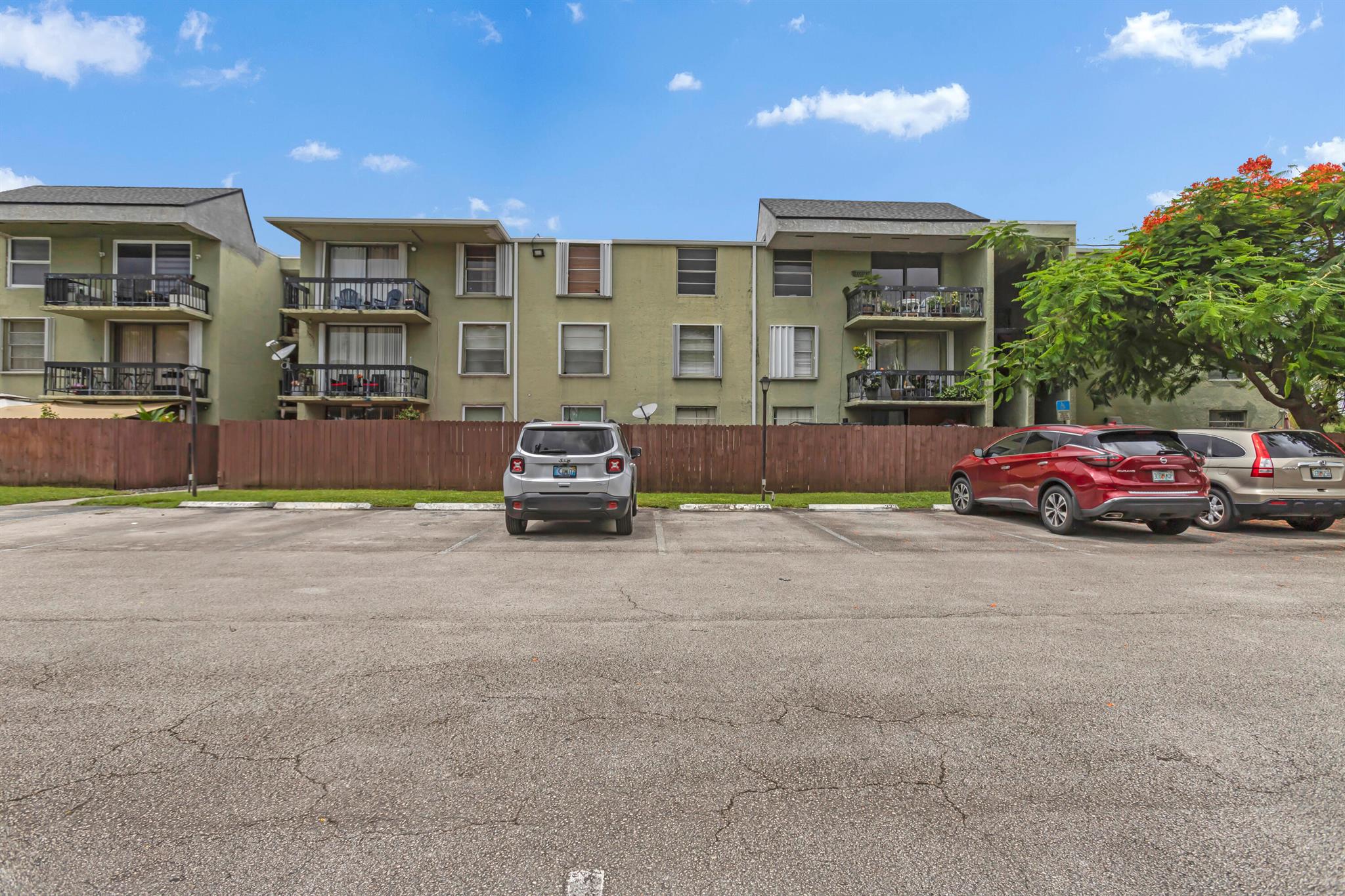 8307 SW 142nd Avenue E211