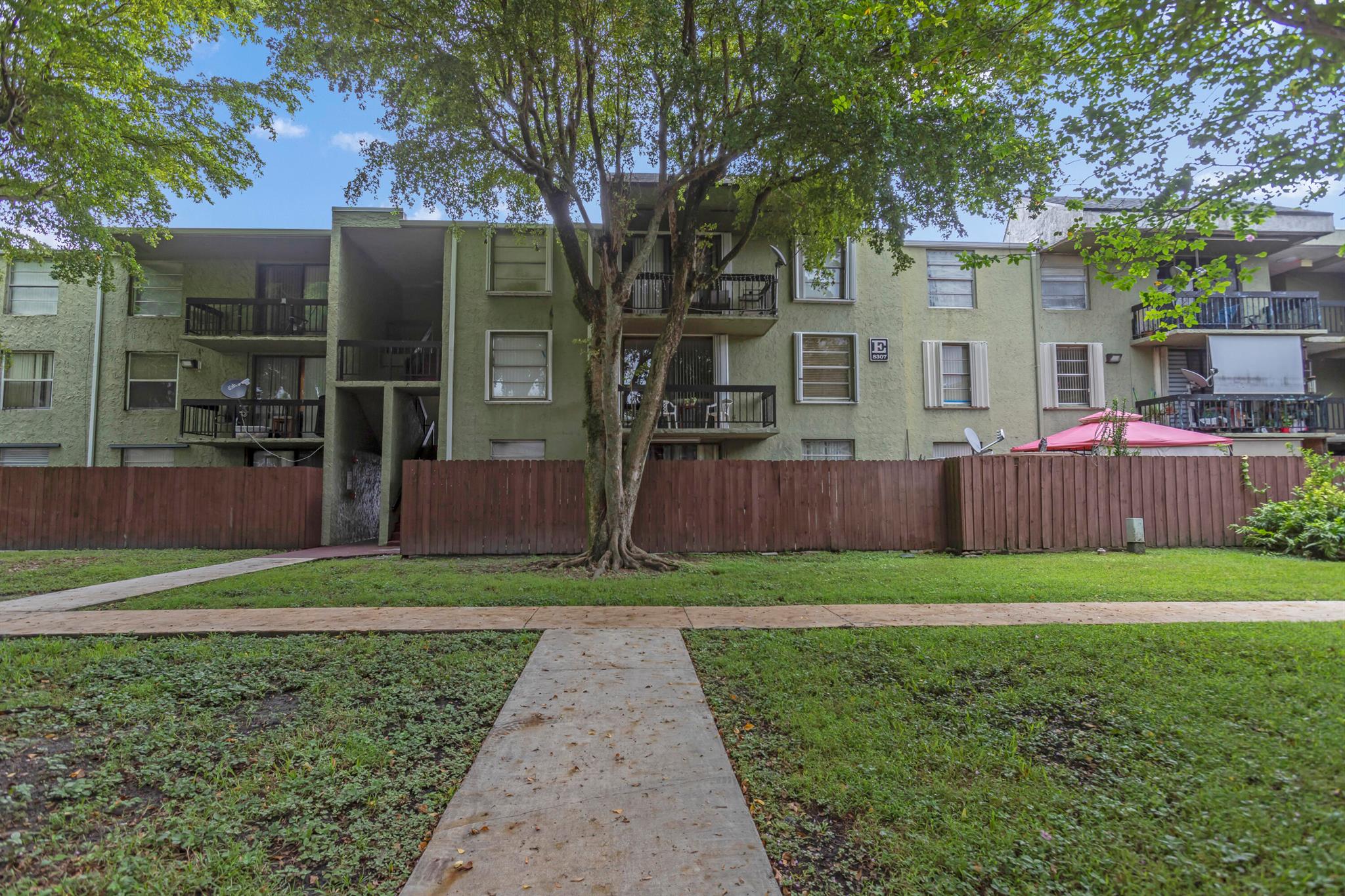 8307 SW 142nd Avenue E211