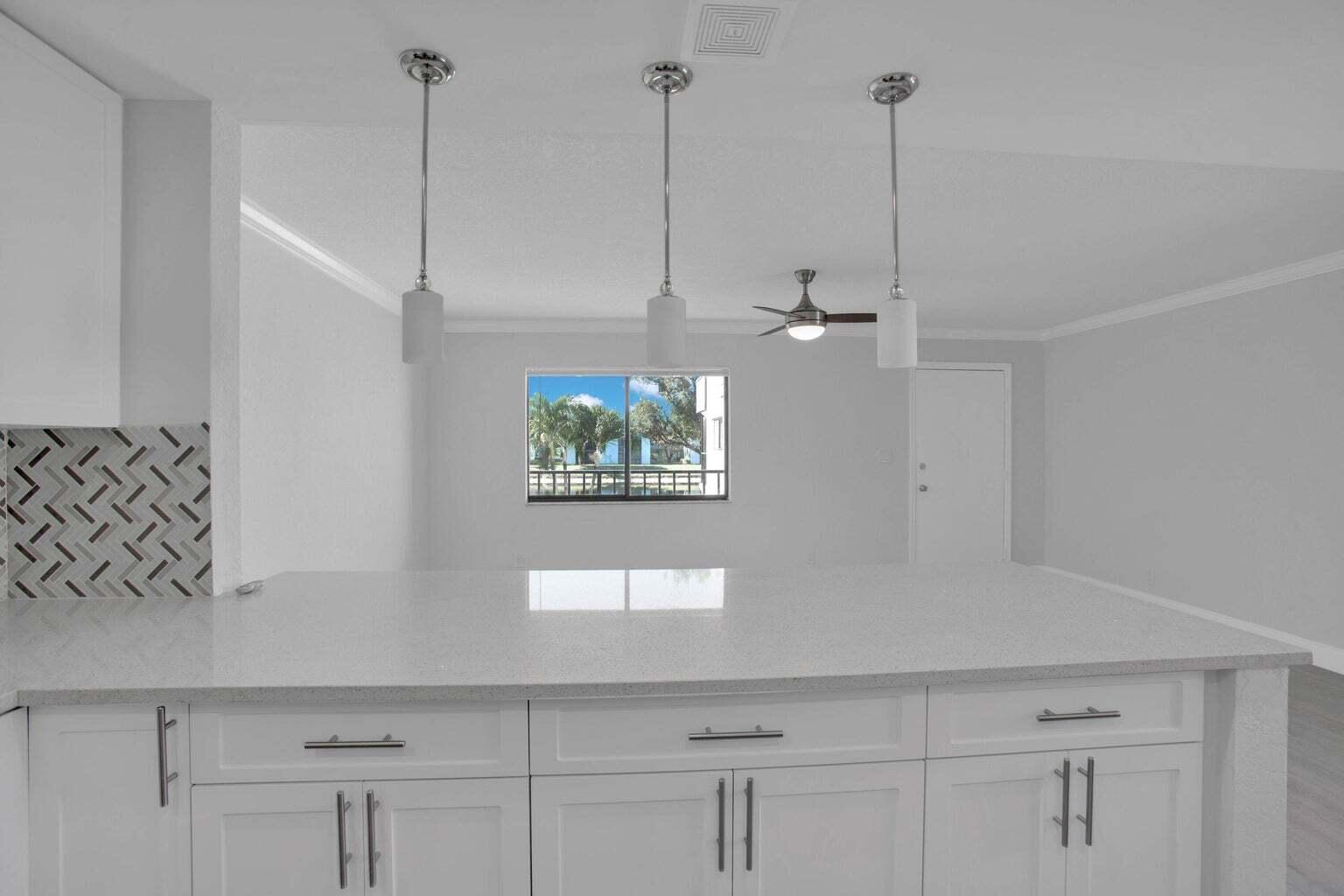 15036 Ashland Lane 67