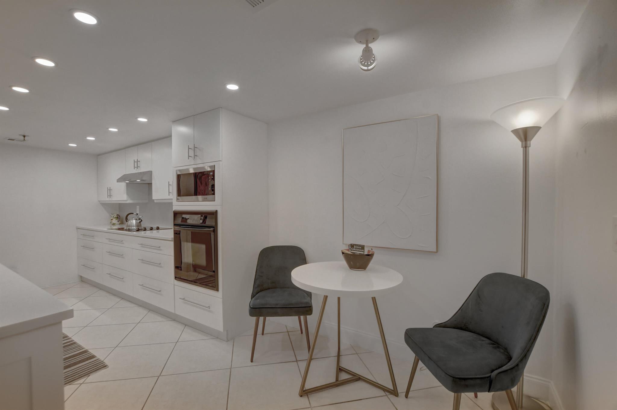 955 Egret Circle 104