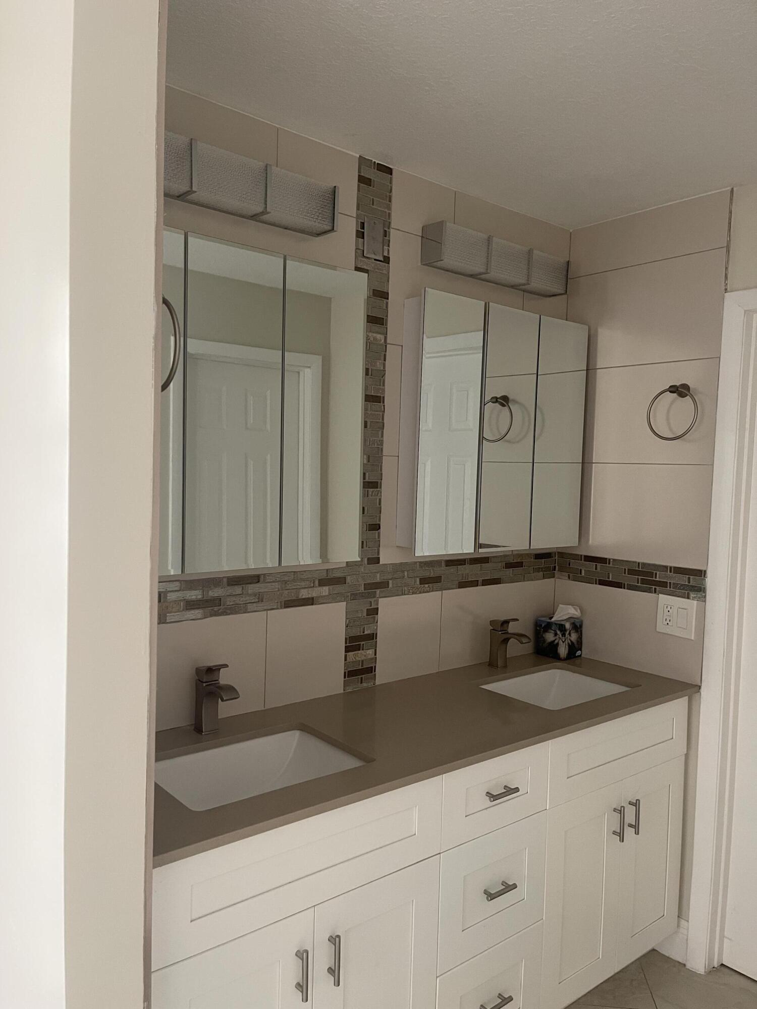 1131 Violet Ter Terrace E 104
