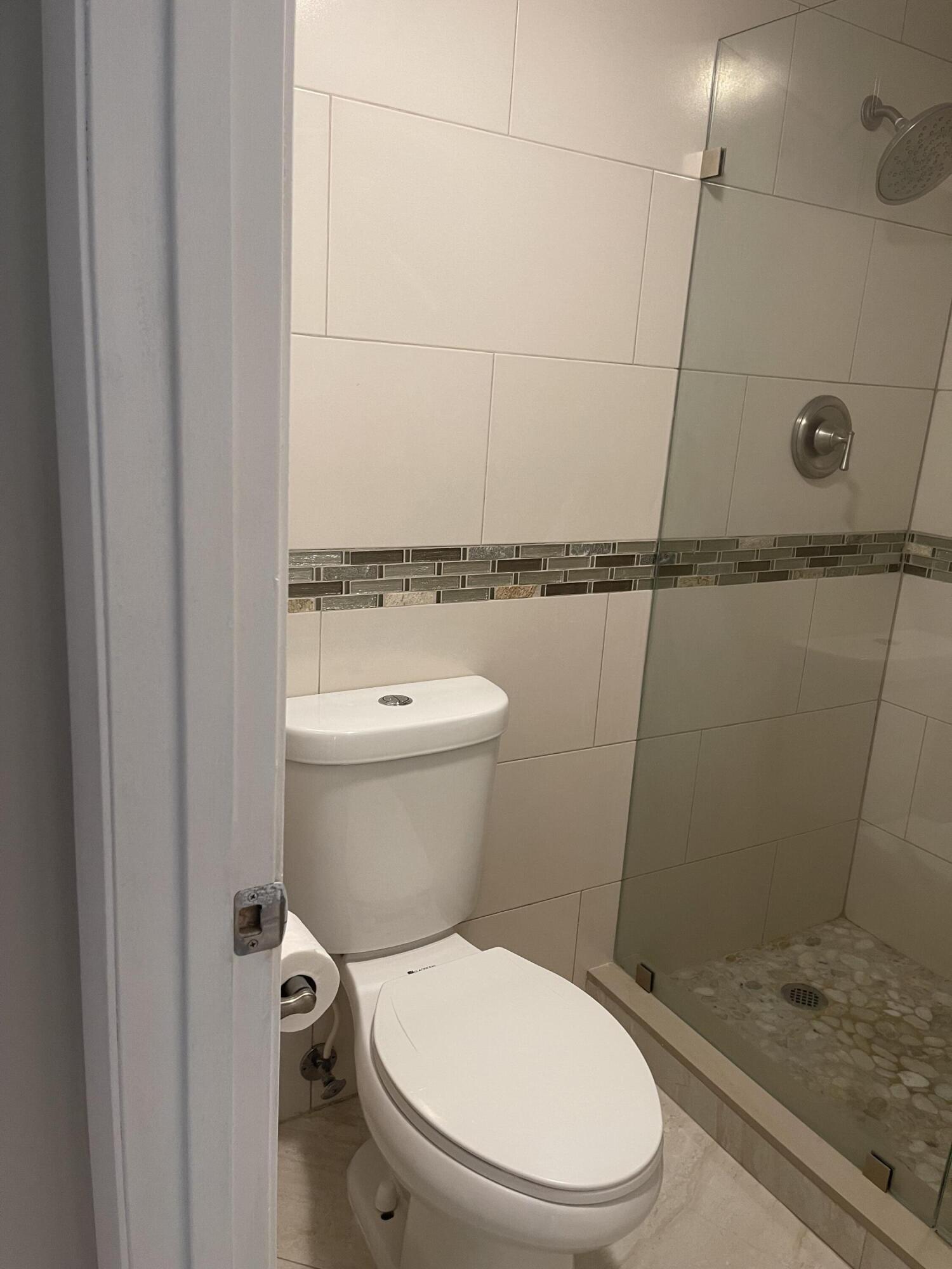 1131 Violet Ter Terrace E 104