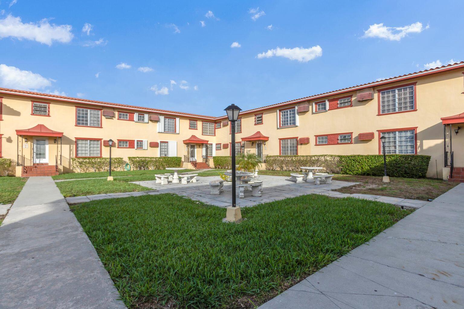 605 SW 11th Street 5e