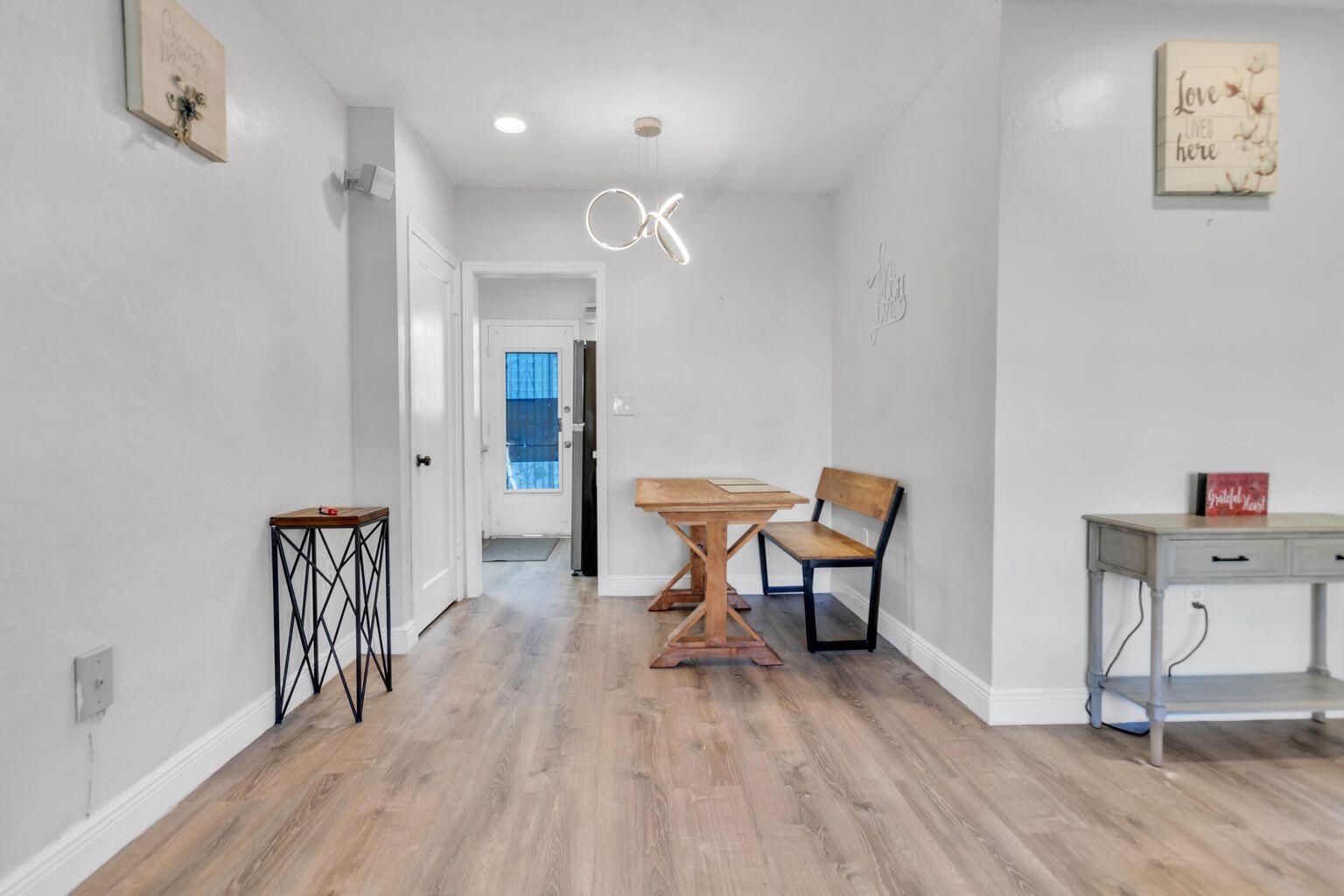 605 SW 11th Street 5e