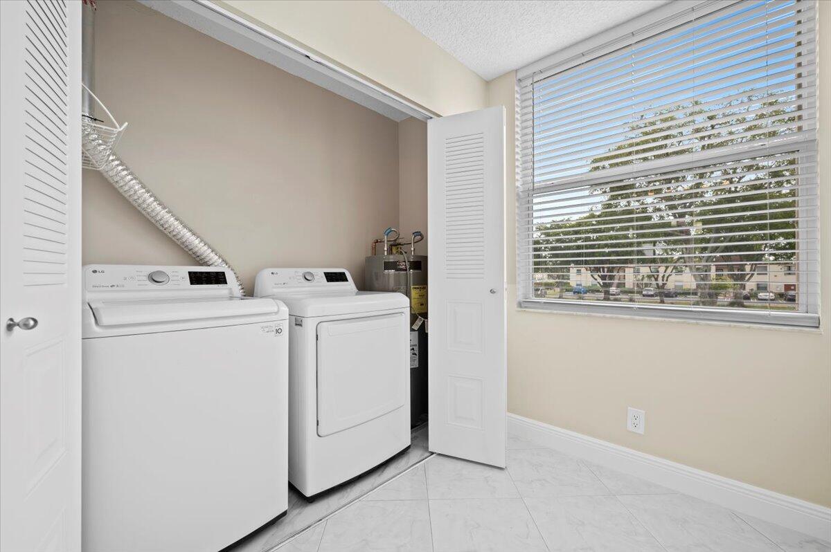 15 Willowbrook Lane 203