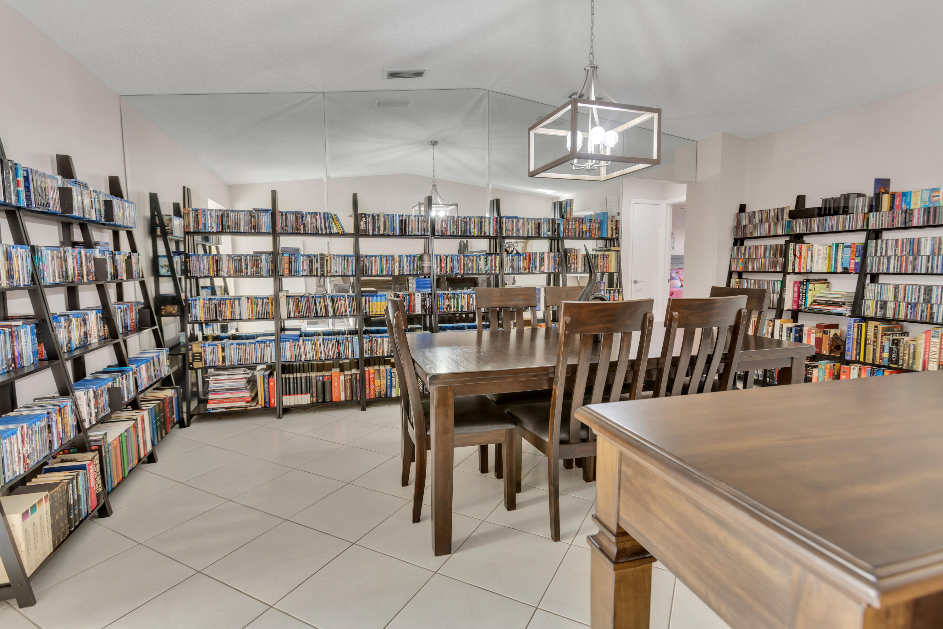 15912 Forsythia Circle