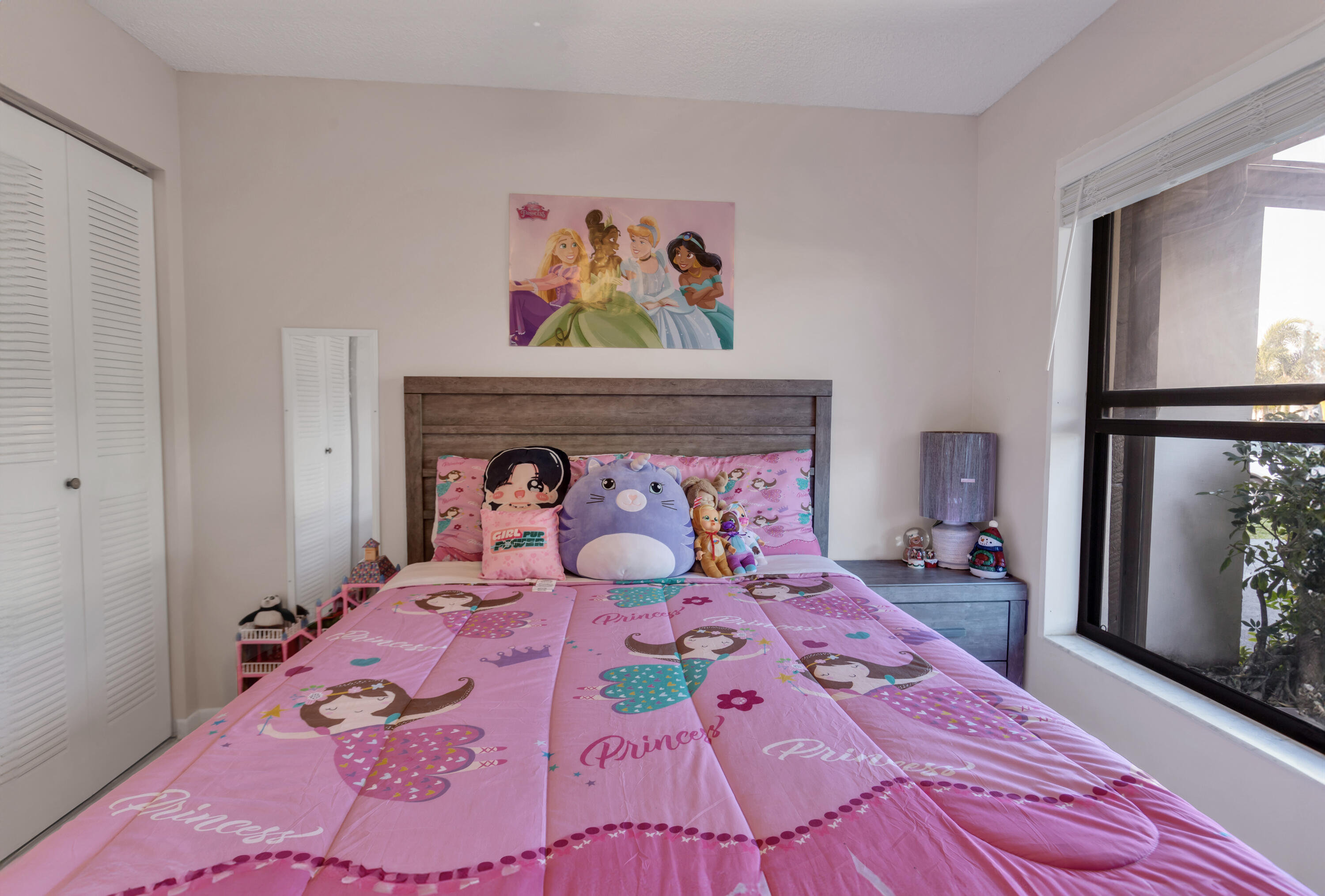 15912 Forsythia Circle