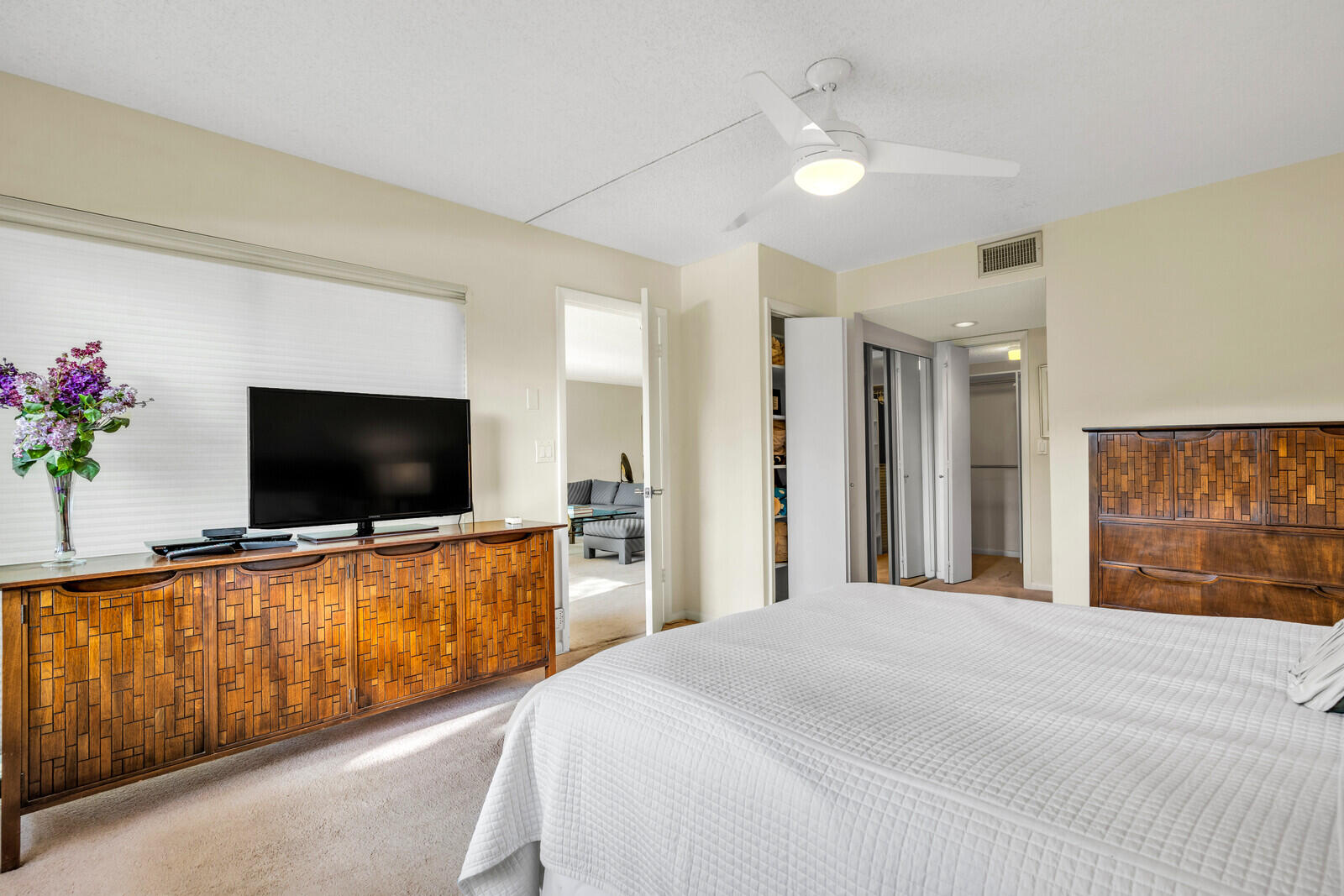 5757 Fairway Park Court 105