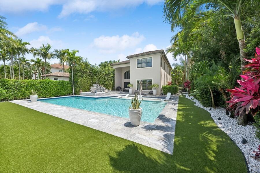 16819 Burlington Bristol Lane