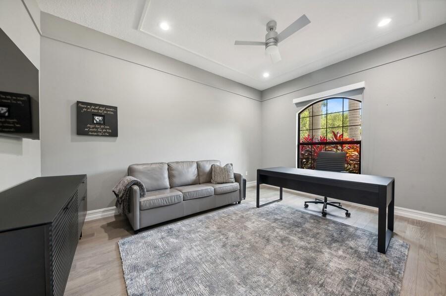 16819 Burlington Bristol Lane