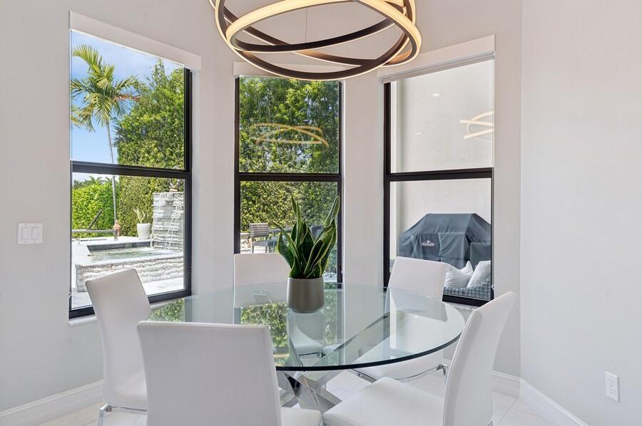 16819 Burlington Bristol Lane