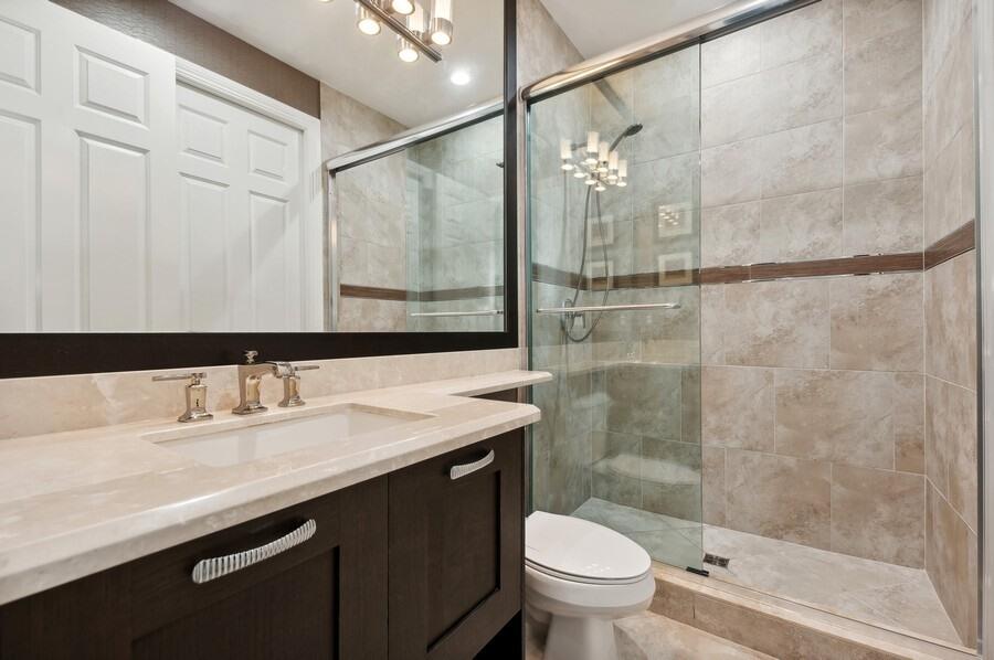 16819 Burlington Bristol Lane