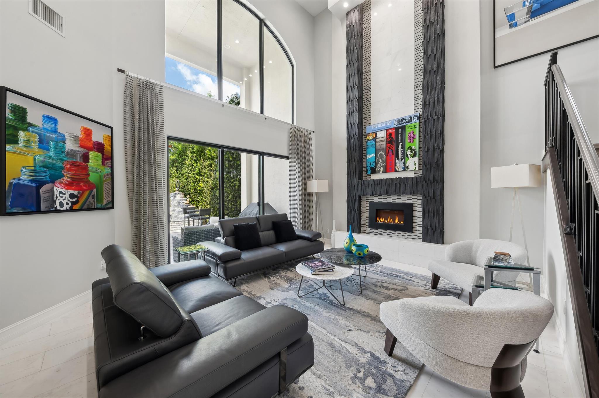 16819 Burlington Bristol Lane