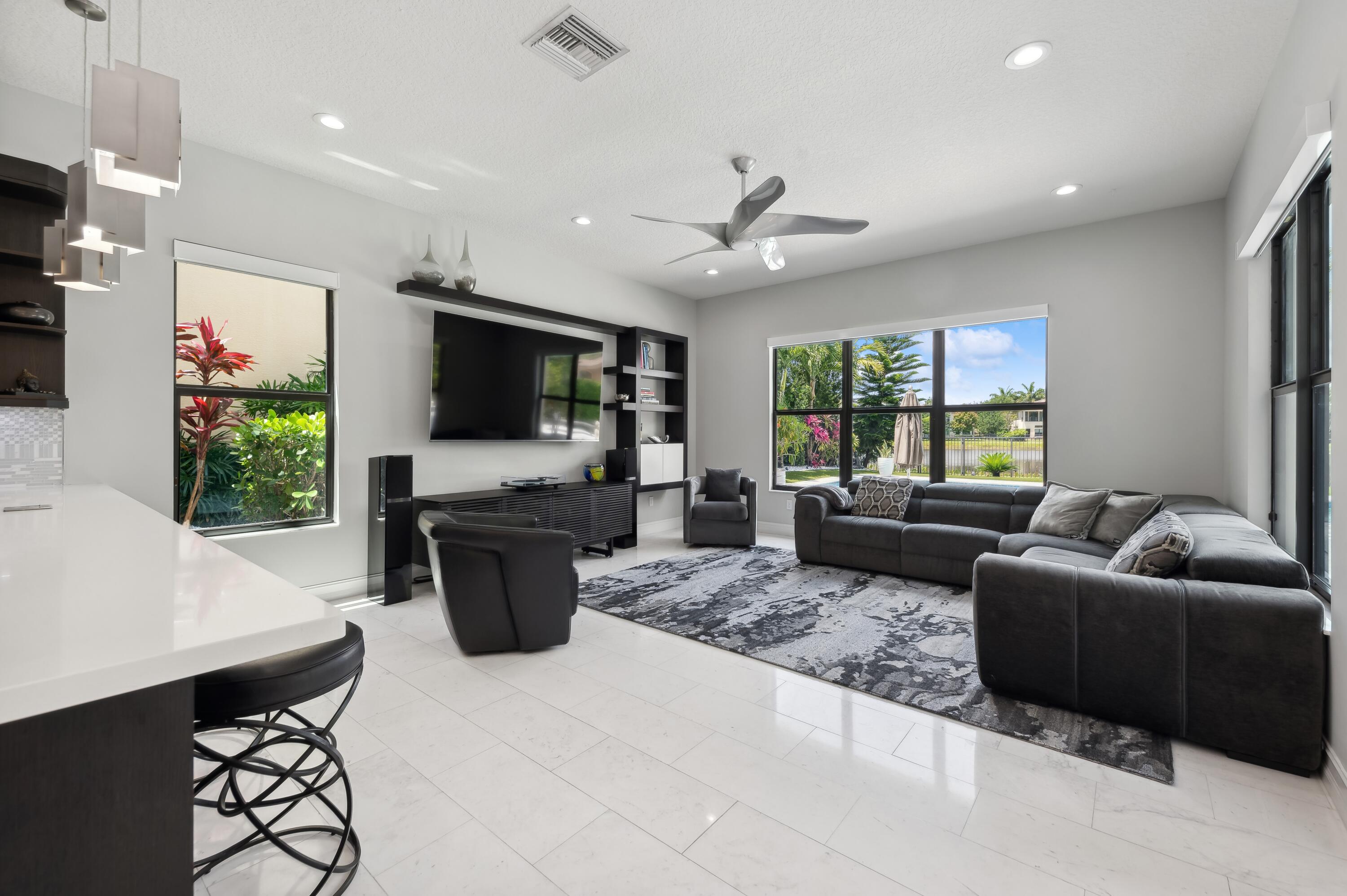 16819 Burlington Bristol Lane