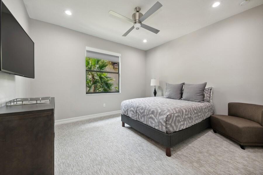 16819 Burlington Bristol Lane