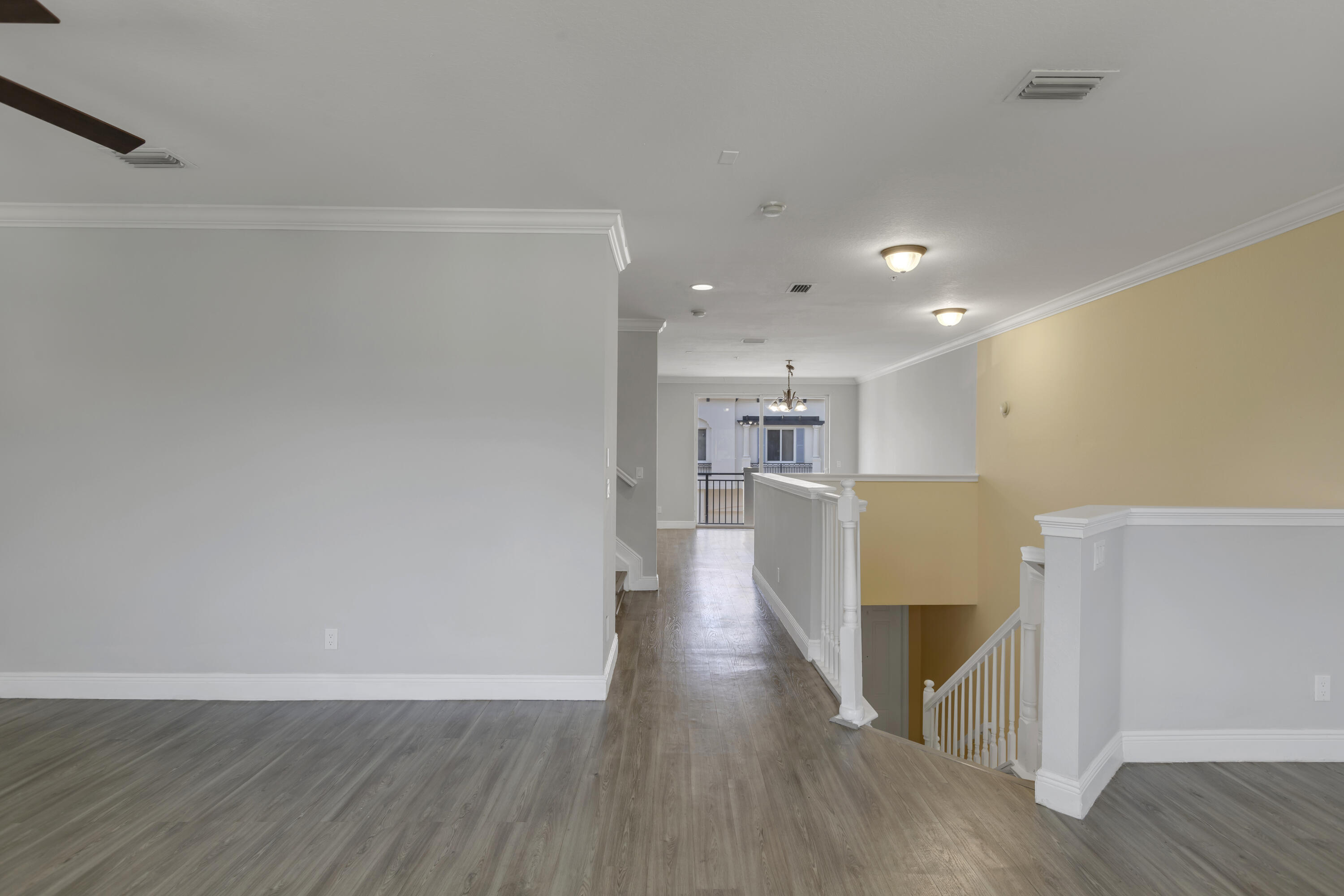 3028 Waterside Circle 3028