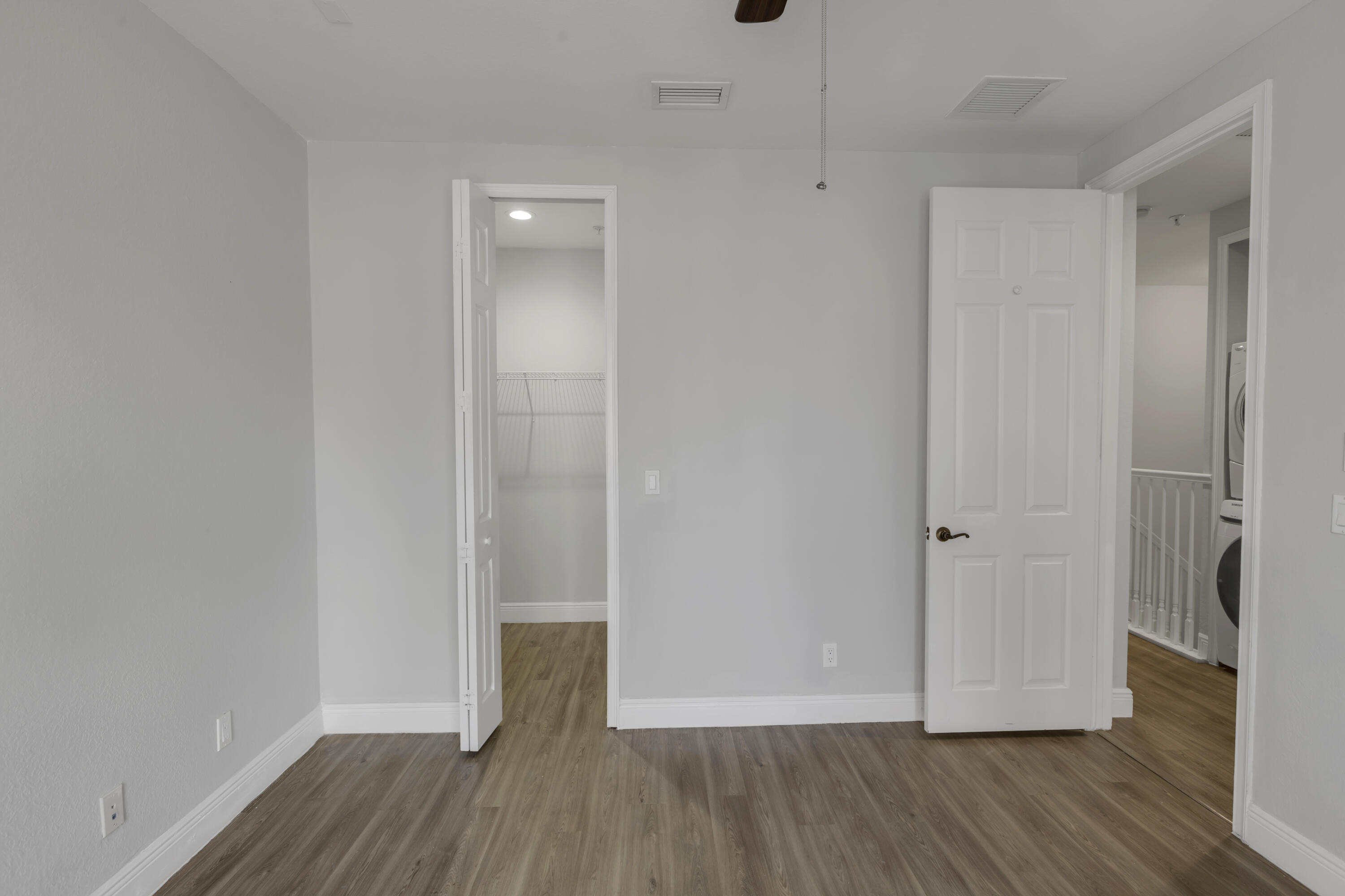 3028 Waterside Circle 3028