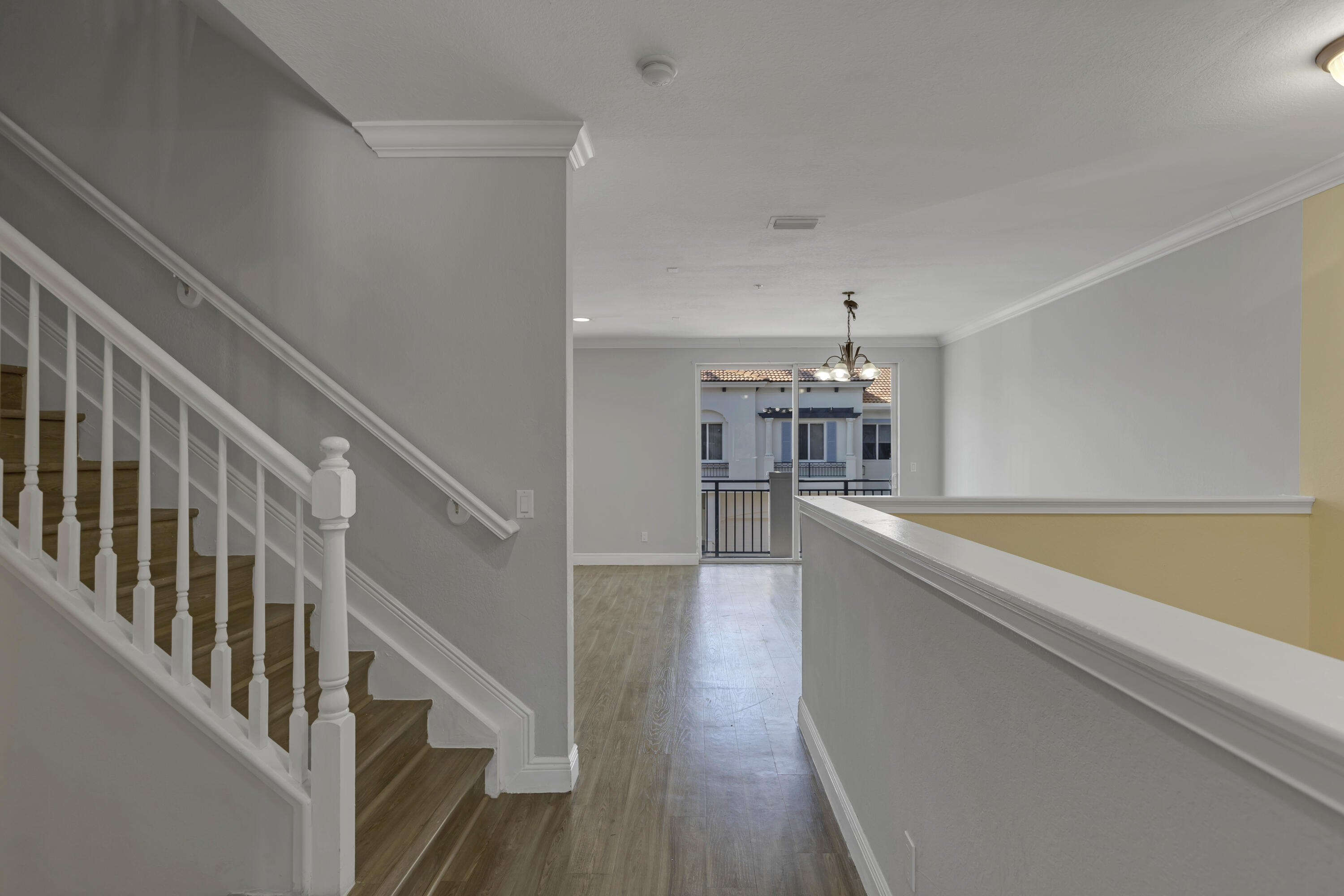3028 Waterside Circle 3028