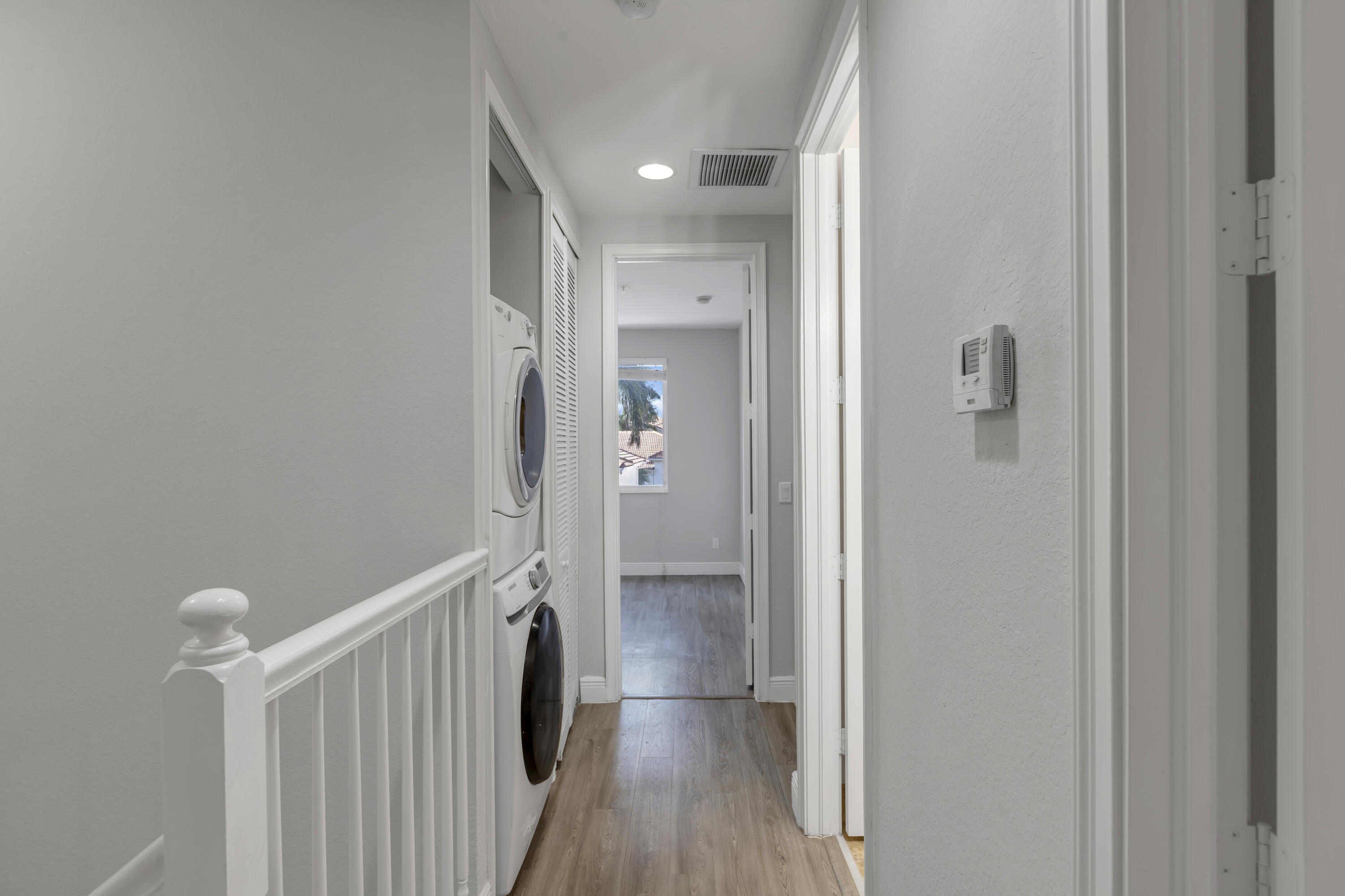 3028 Waterside Circle 3028