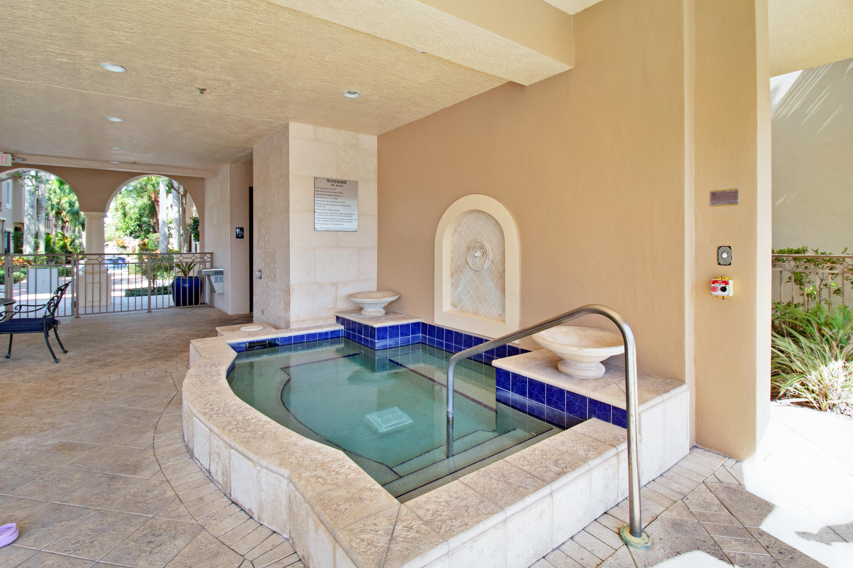 3028 Waterside Circle 3028