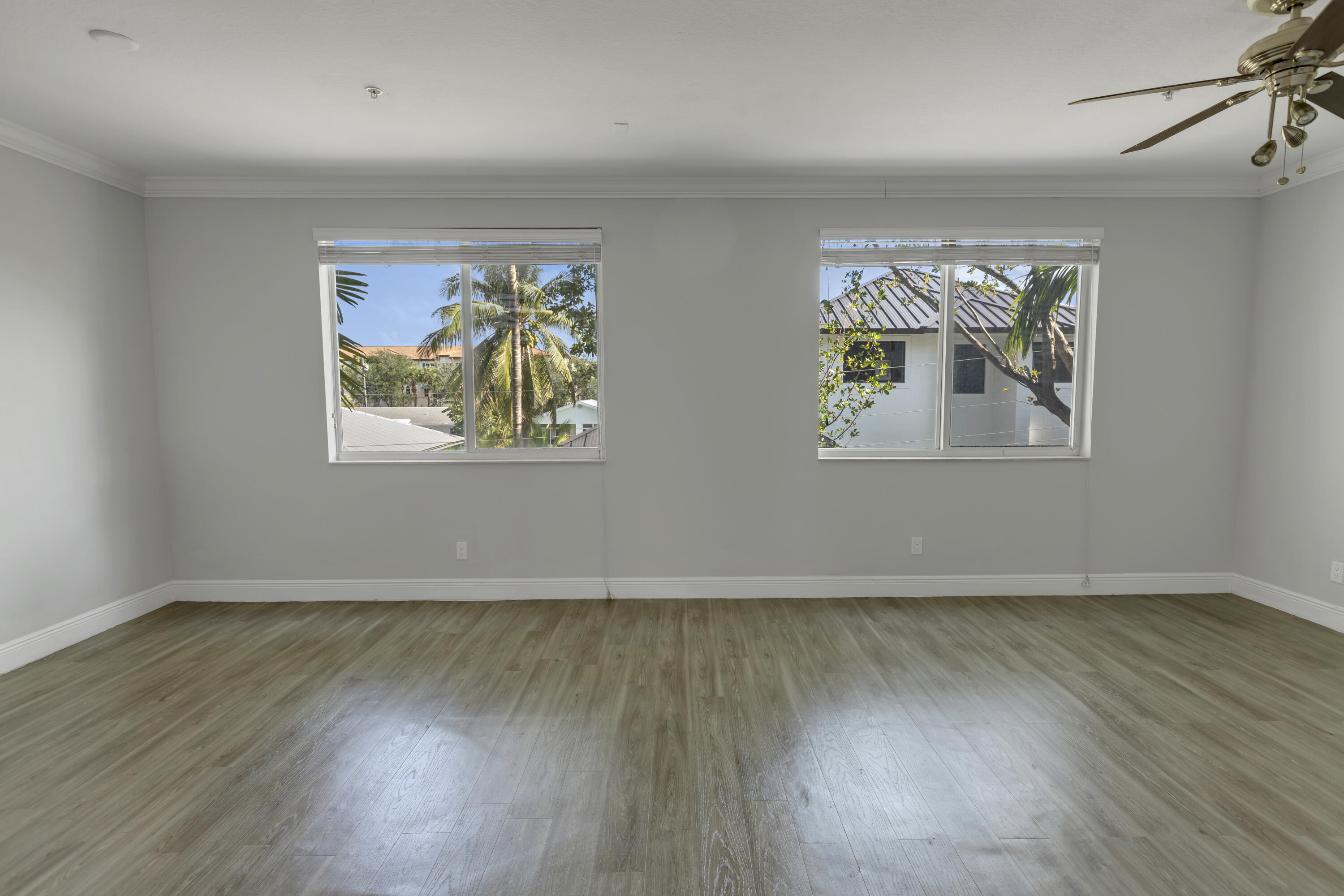 3028 Waterside Circle 3028