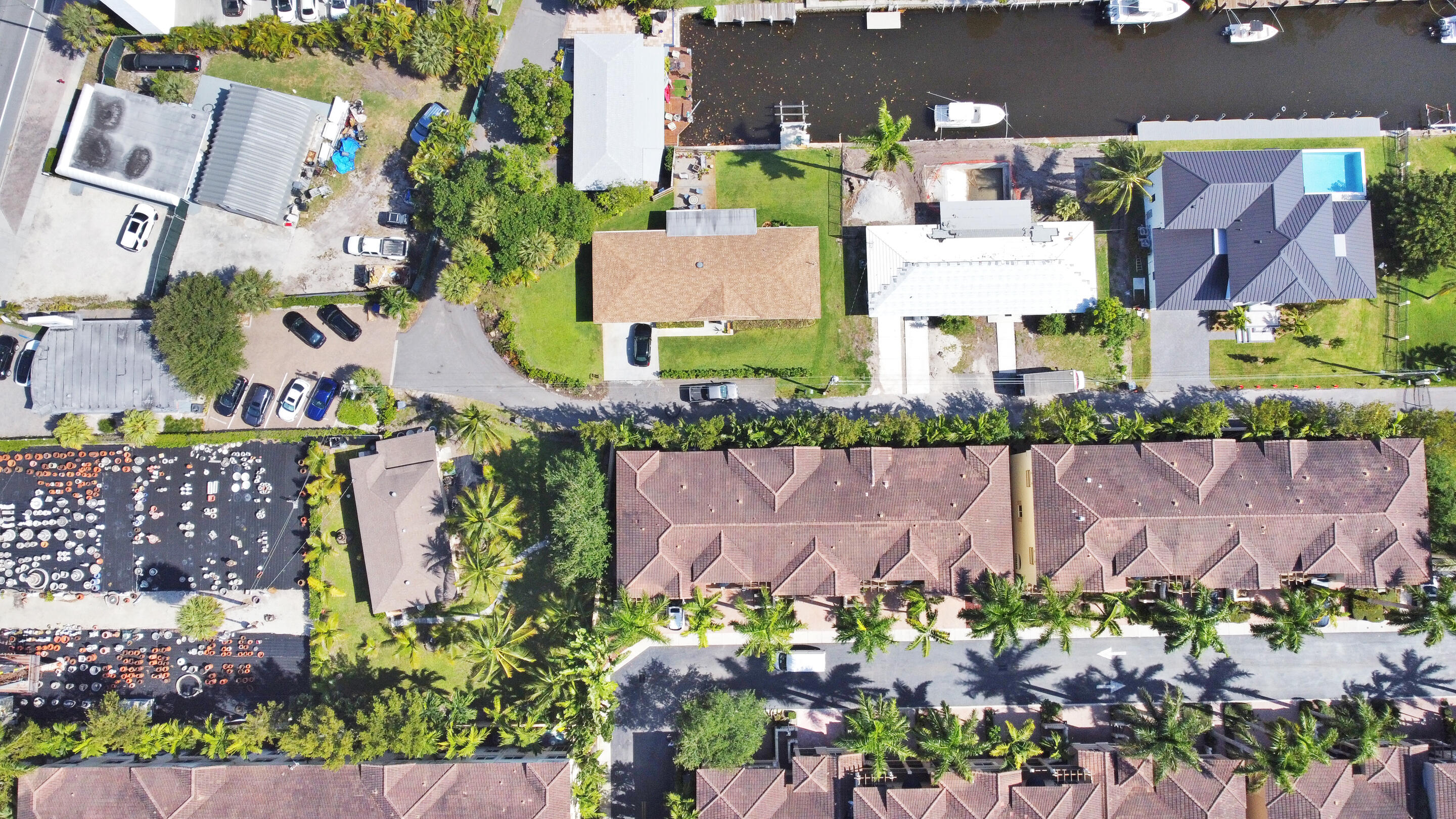 3028 Waterside Circle 3028