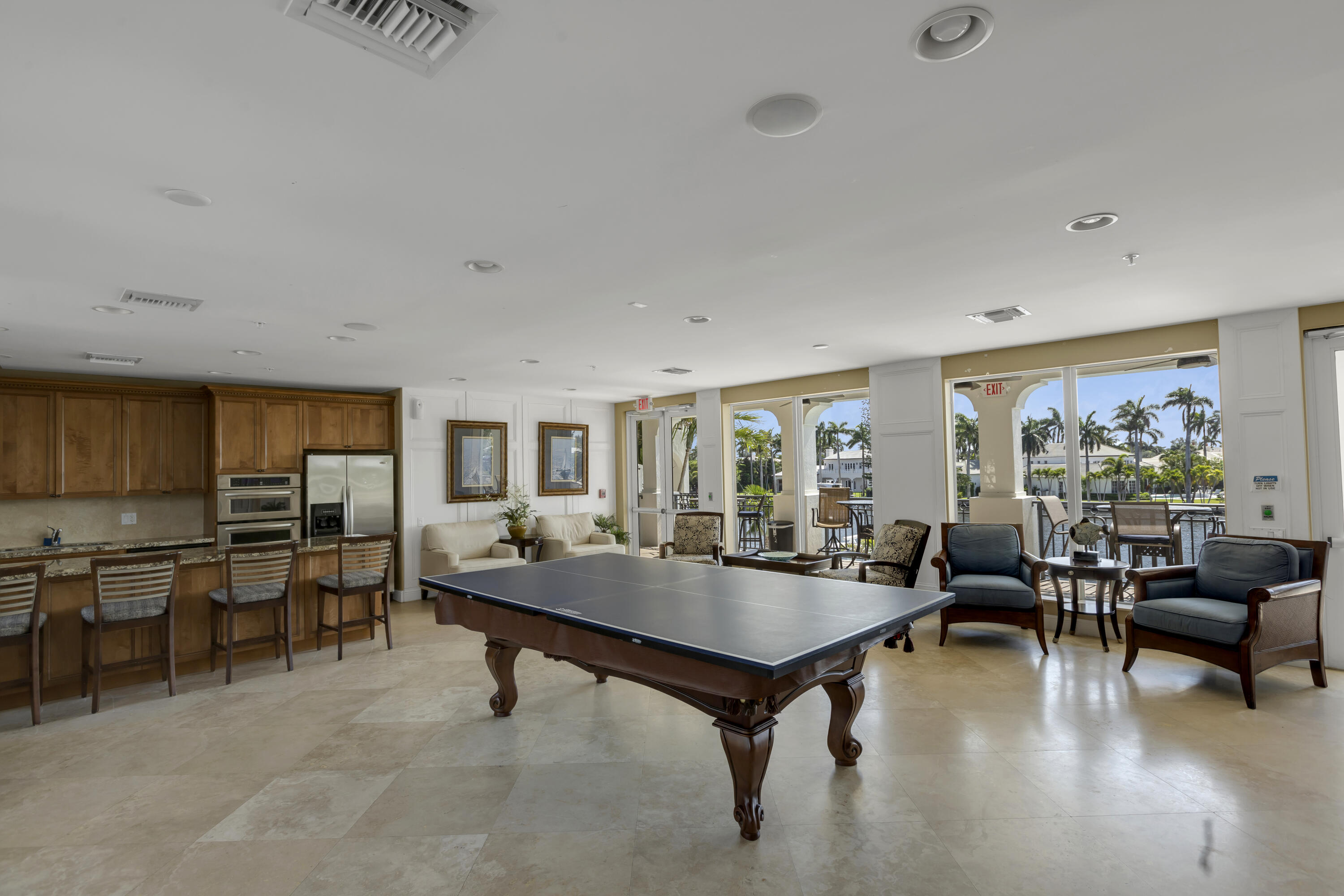 3028 Waterside Circle 3028