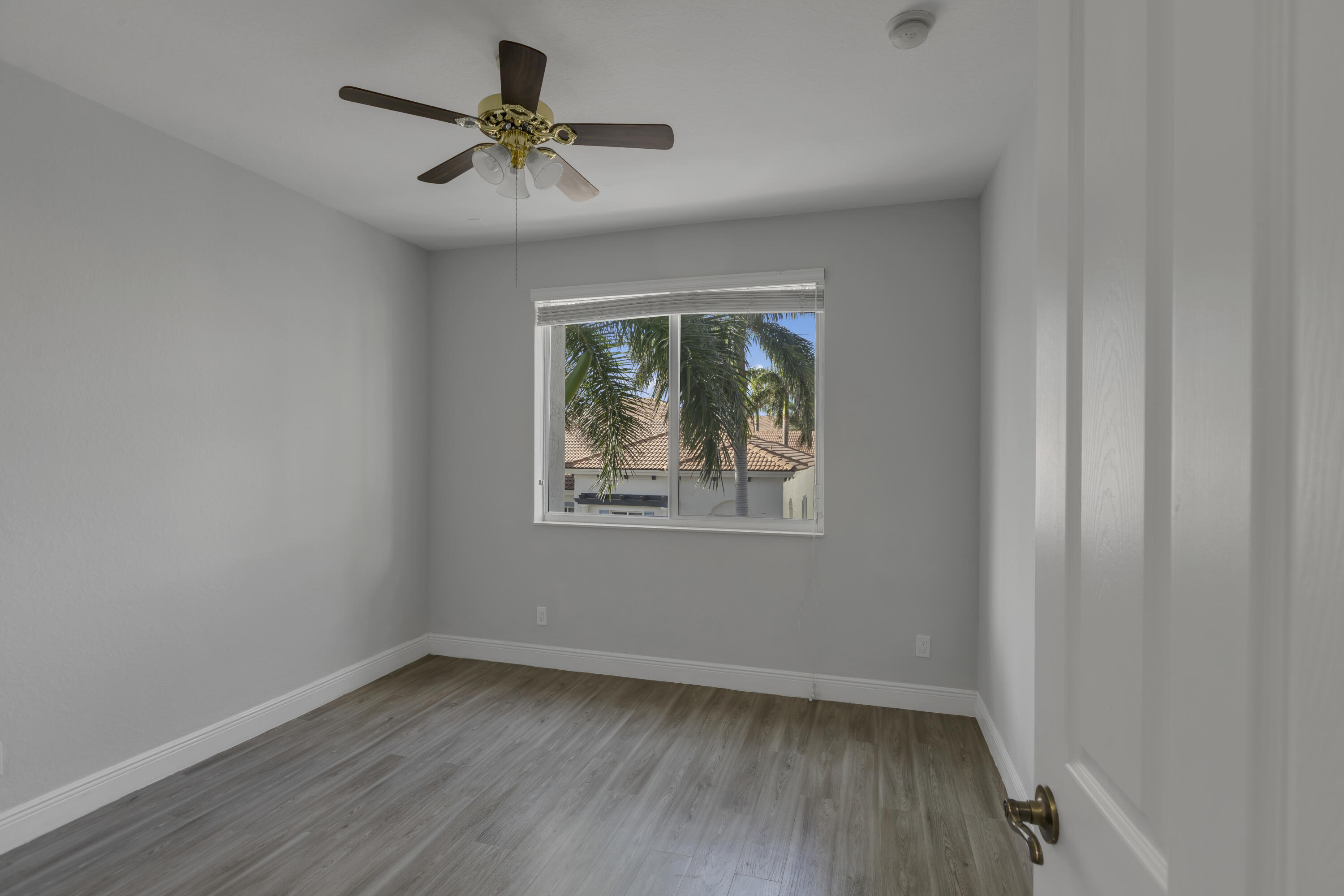 3028 Waterside Circle 3028