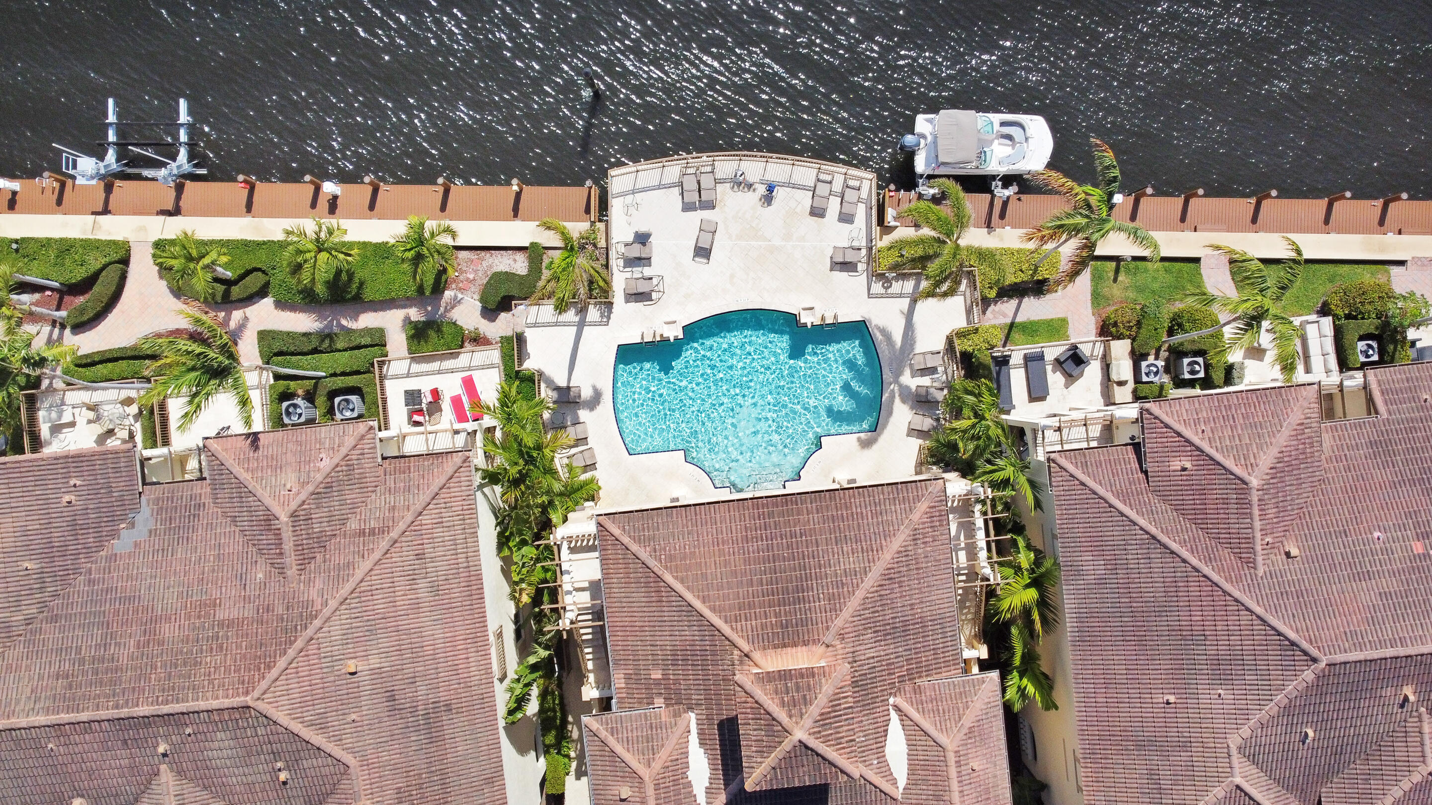3028 Waterside Circle 3028