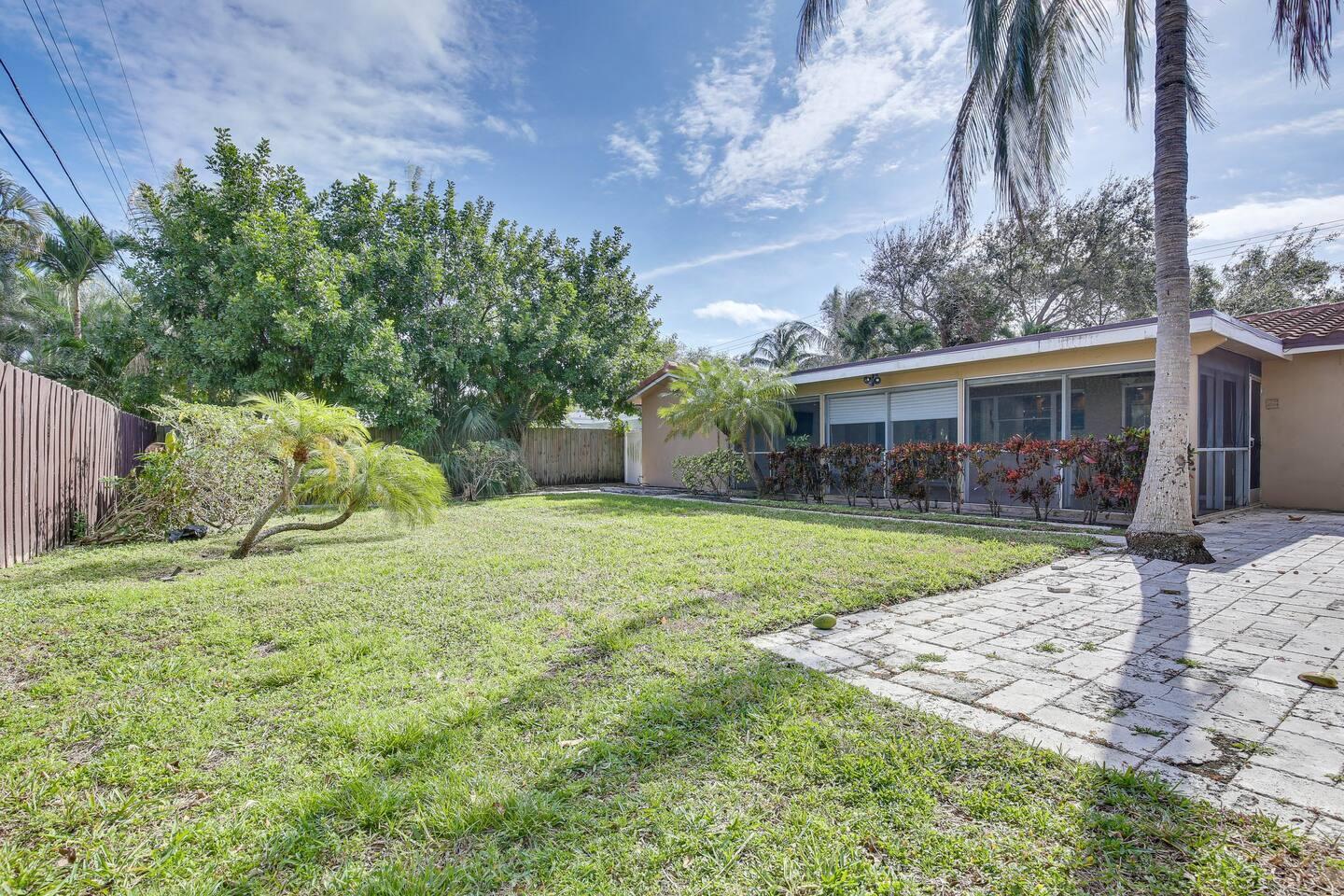 1921 NE 28 Court