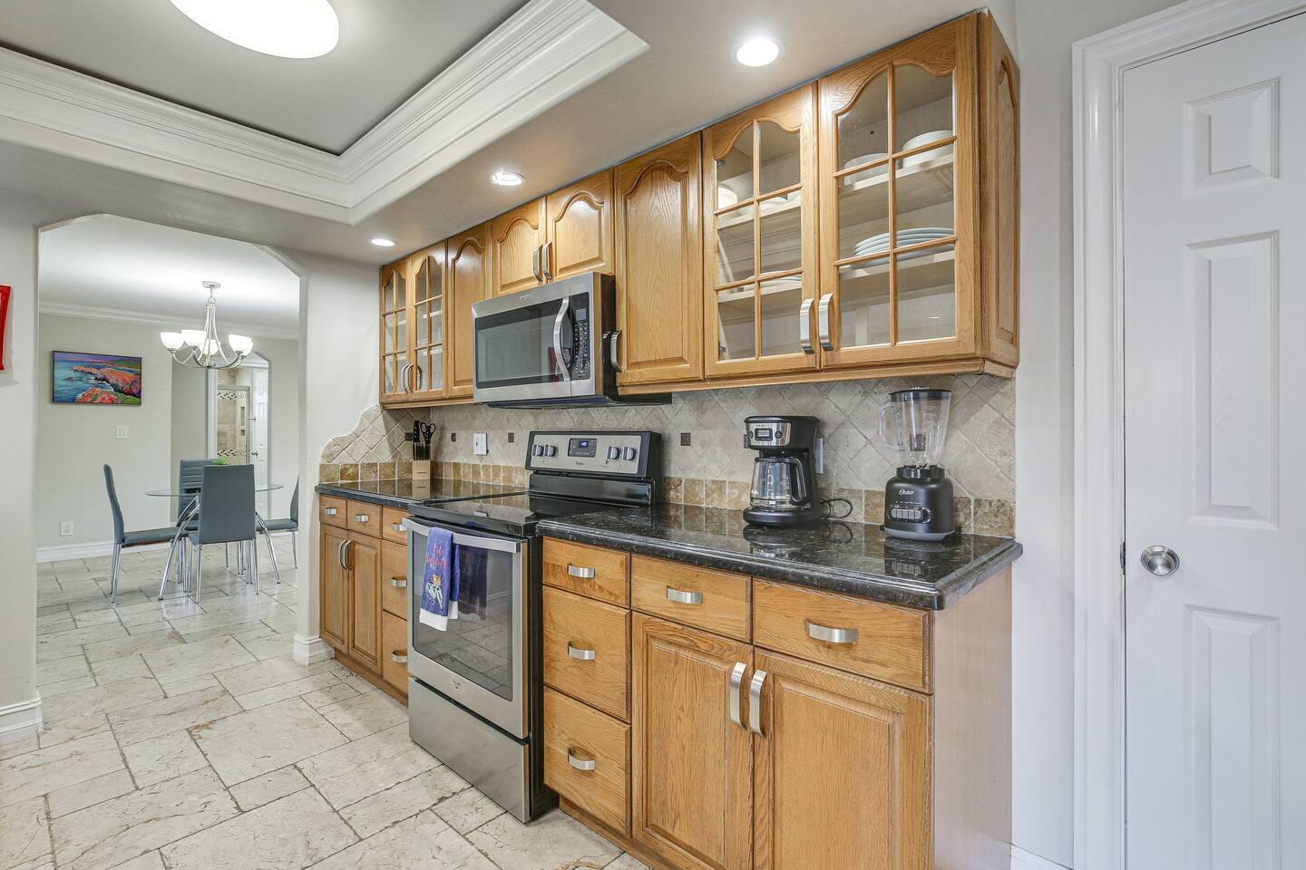 1921 NE 28 Court