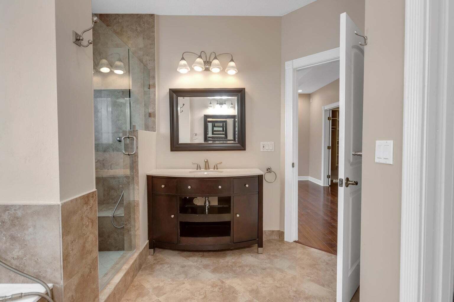 4500 SW 25 Ter Terrace