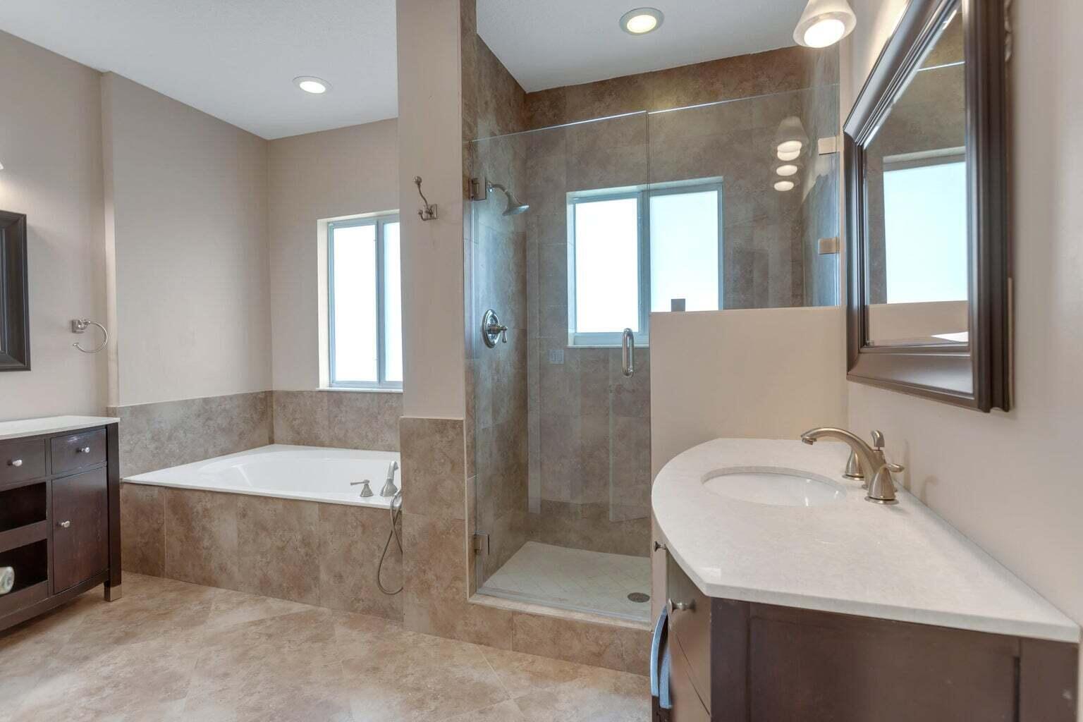 4500 SW 25 Ter Terrace