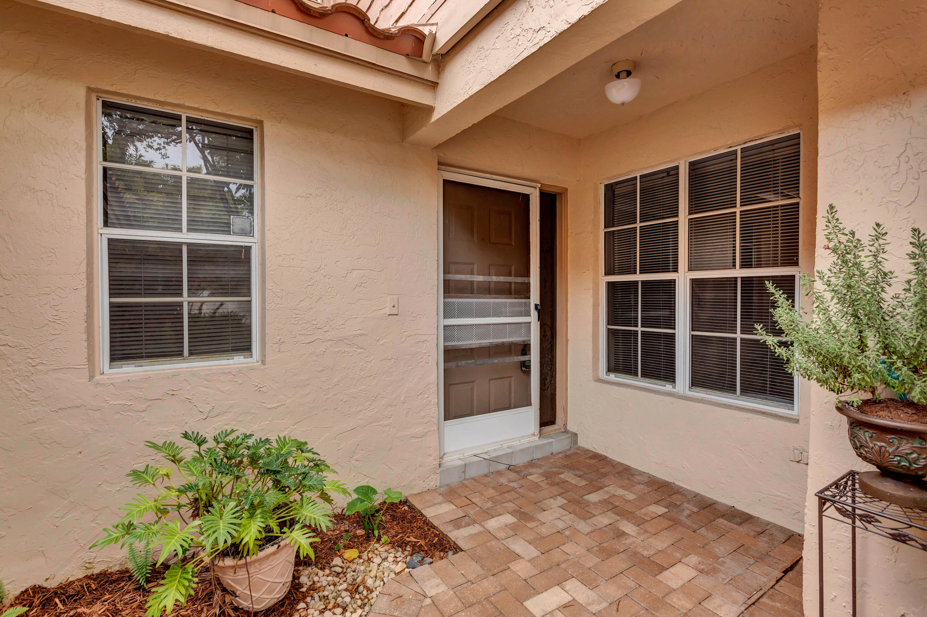 10854 Cypress Glen Drive 10854