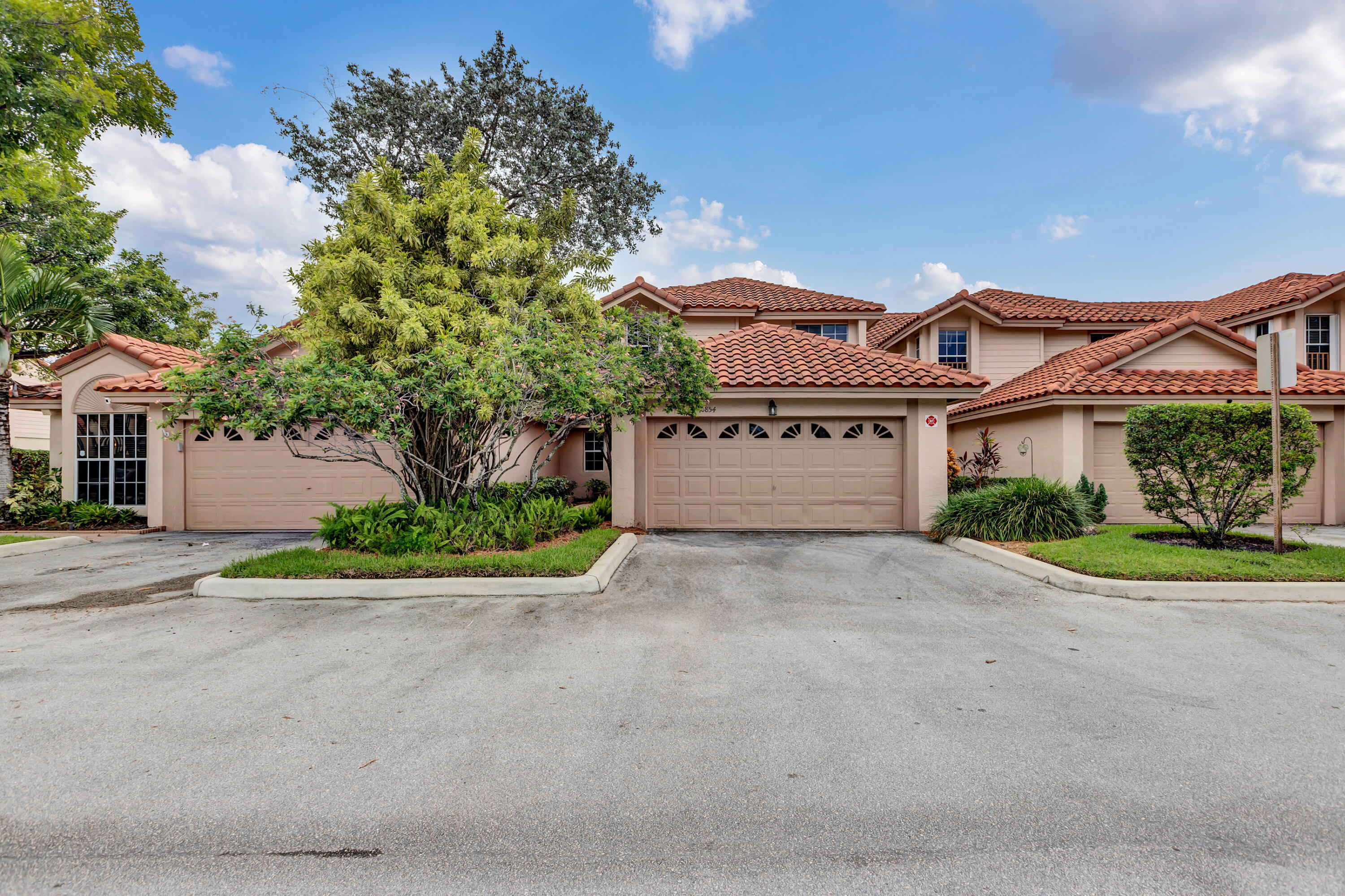 10854 Cypress Glen Drive 10854